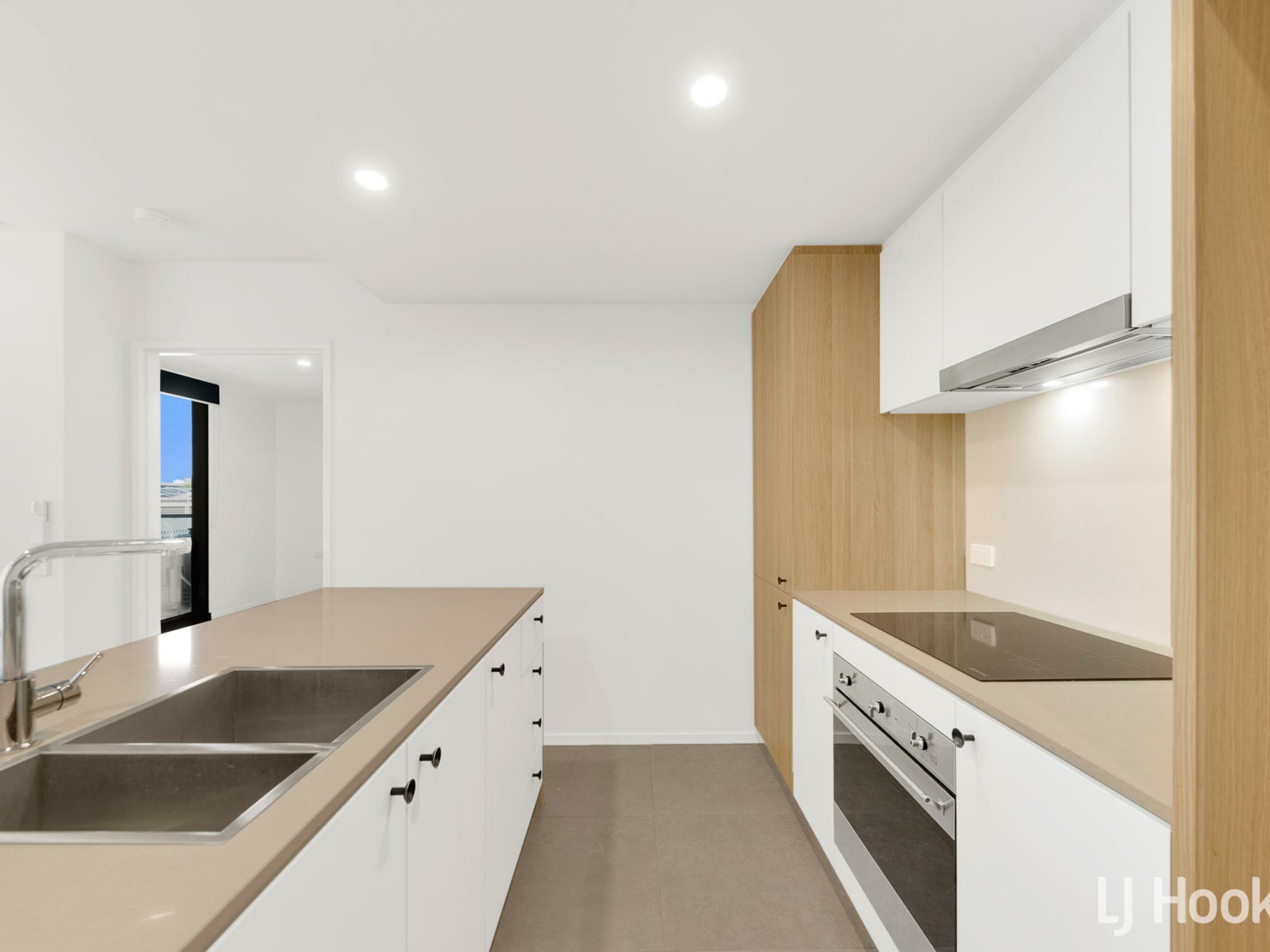 204/6 Grazier Lane, BELCONNEN