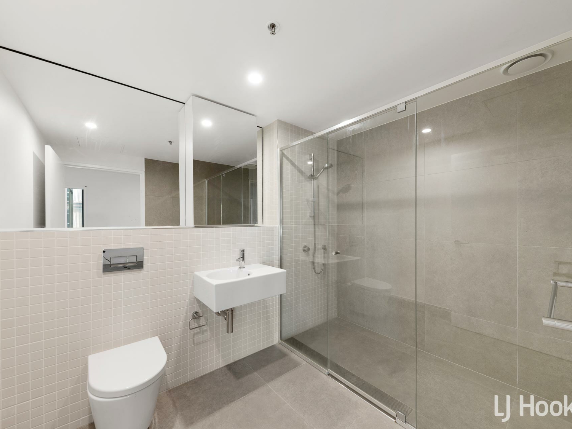 204/6 Grazier Lane, BELCONNEN