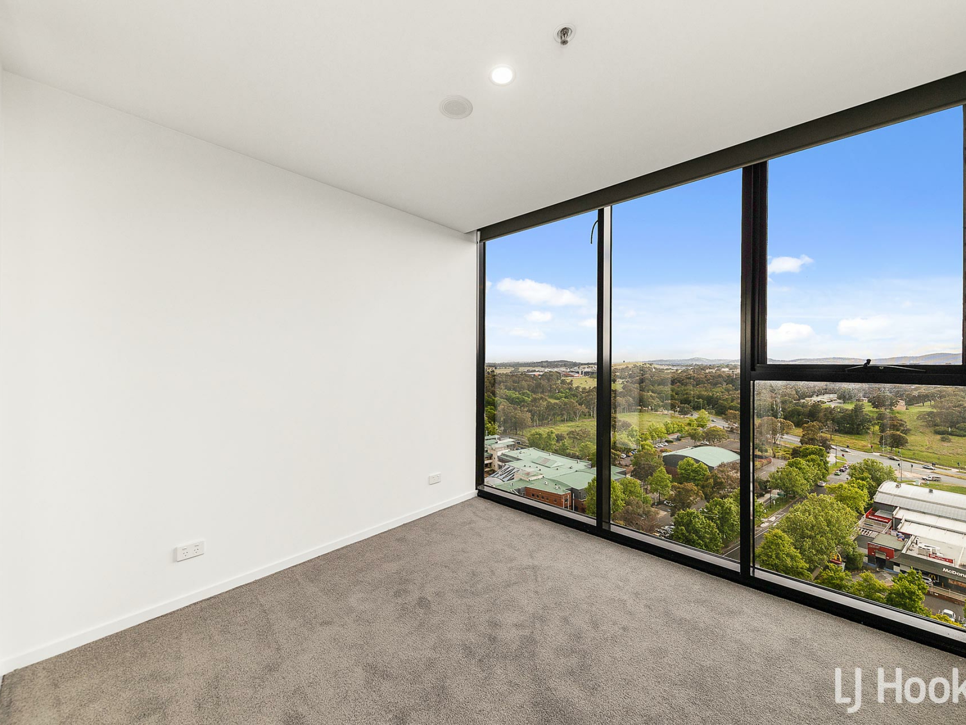 1406/4 Grazier Lane, BELCONNEN