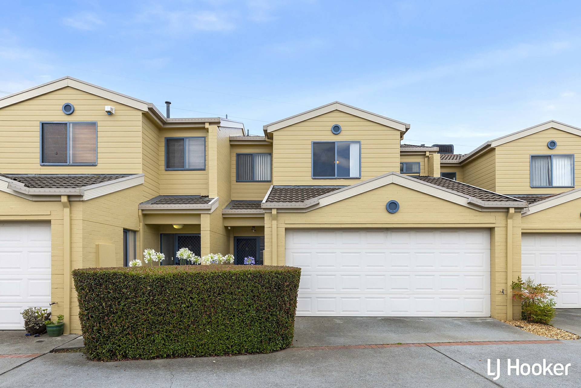 6/2 Dines Place, Bruce