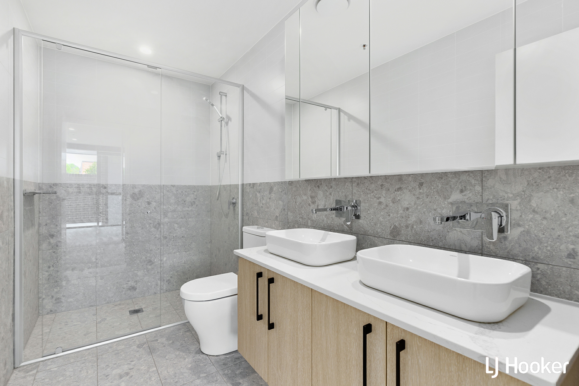 132/39 McIntyre Street, NARRABUNDAH