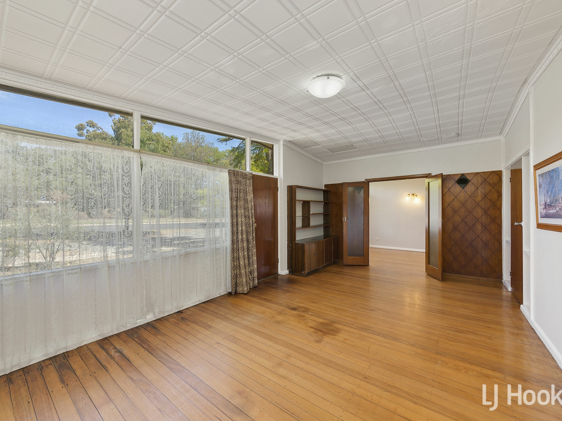 37 Majura Avenue, DICKSON