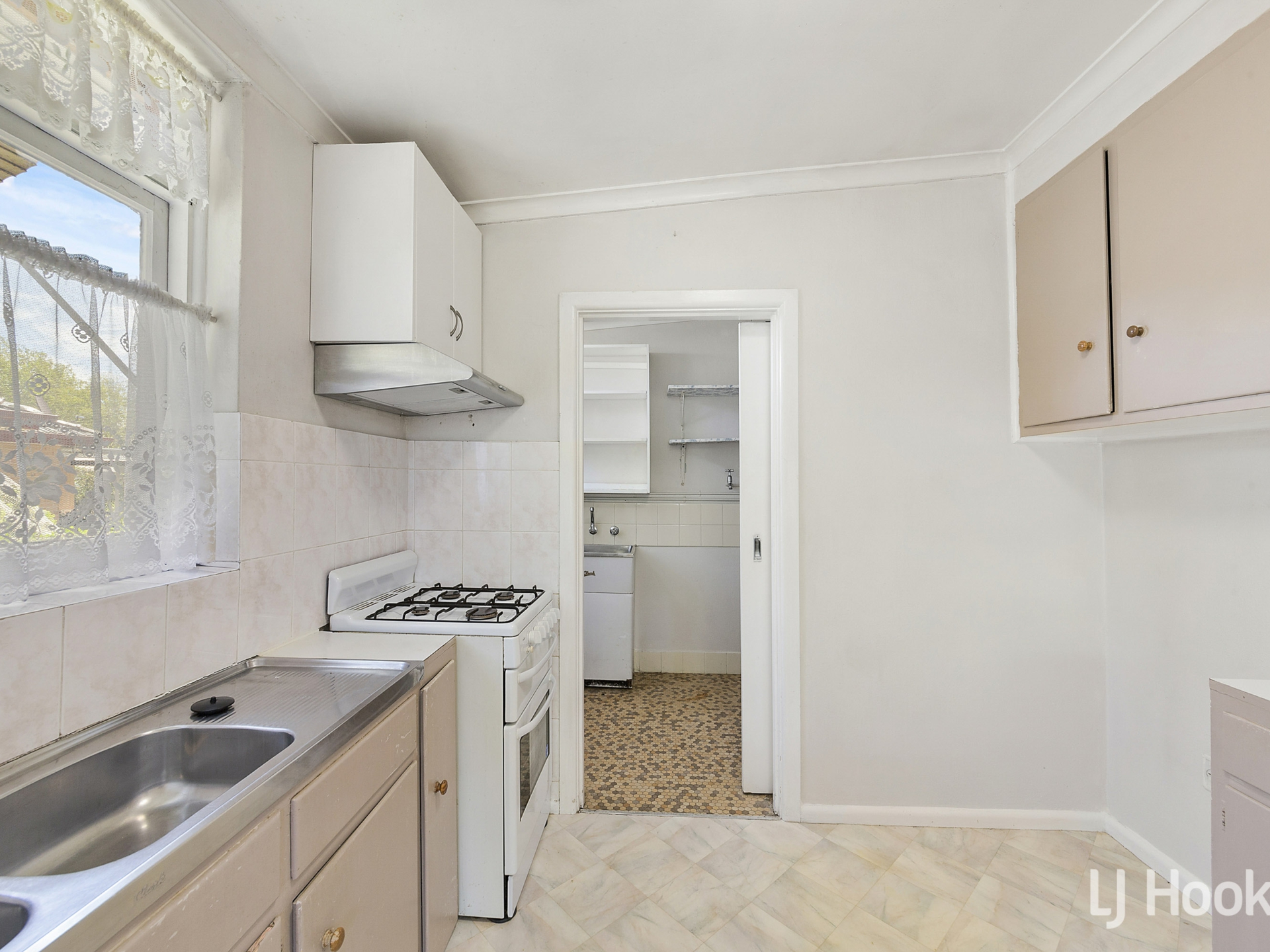 37 Majura Avenue, DICKSON