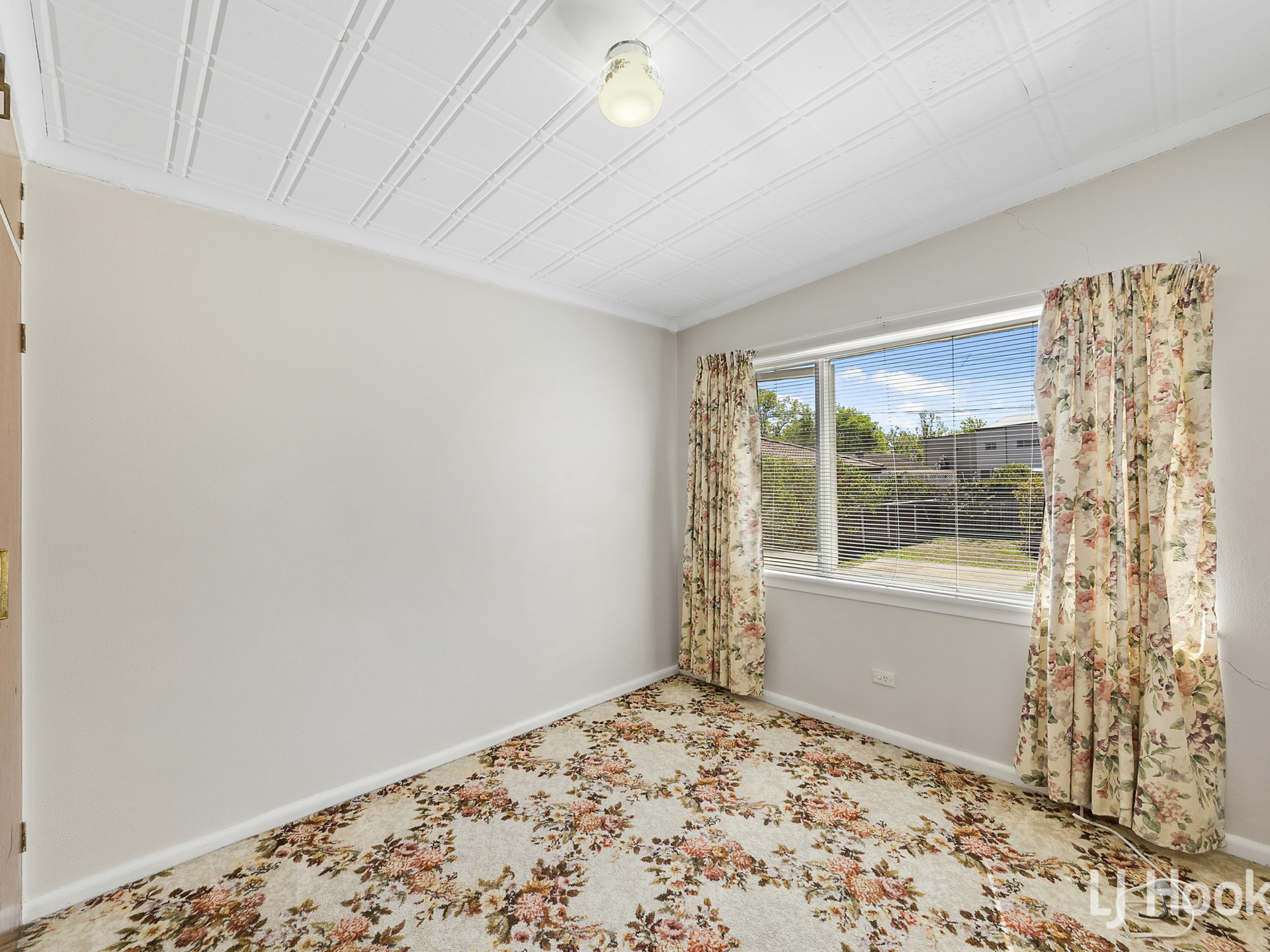 37 Majura Avenue, DICKSON