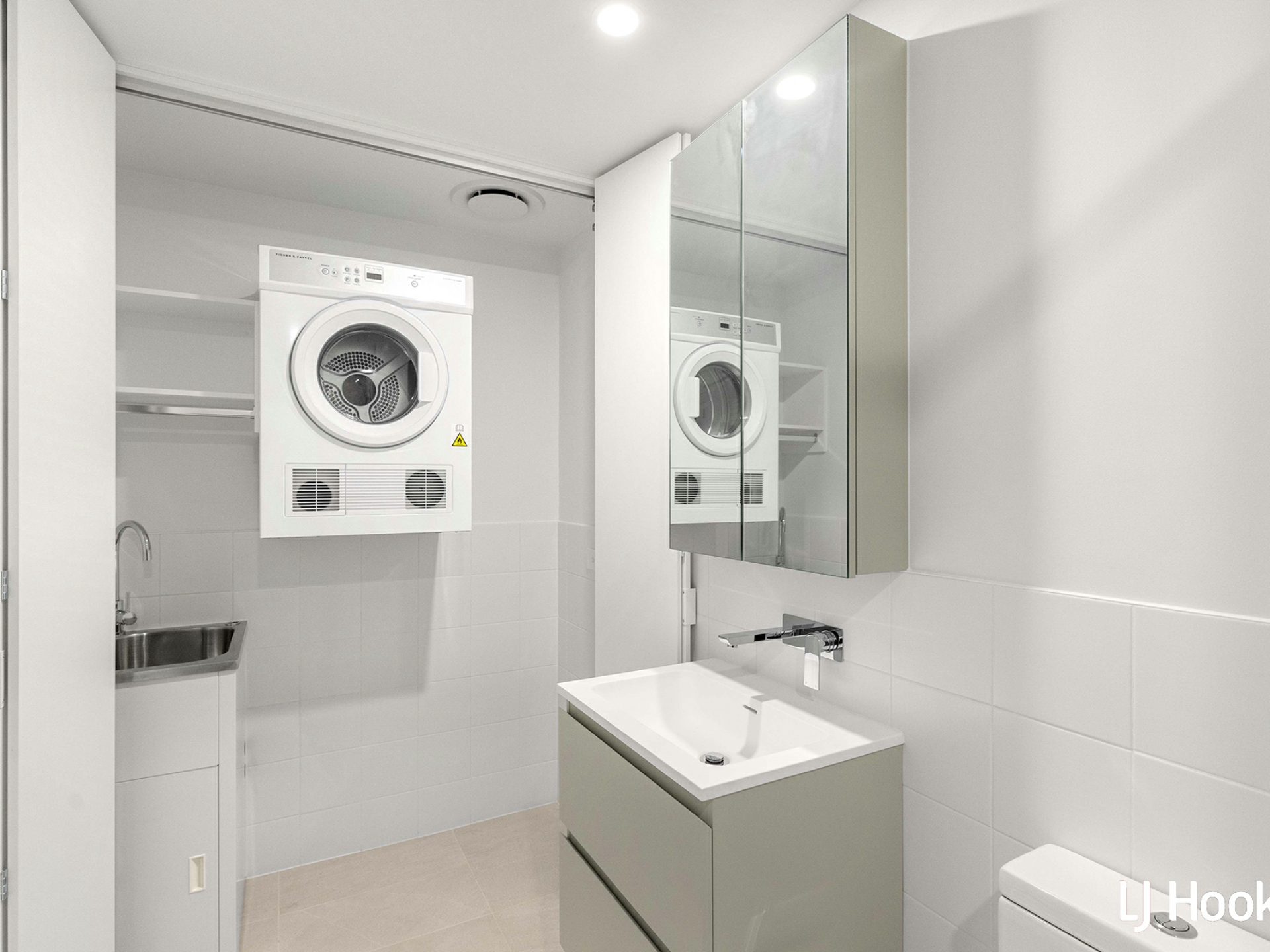 6/71 Constitution Avenue, CAMPBELL