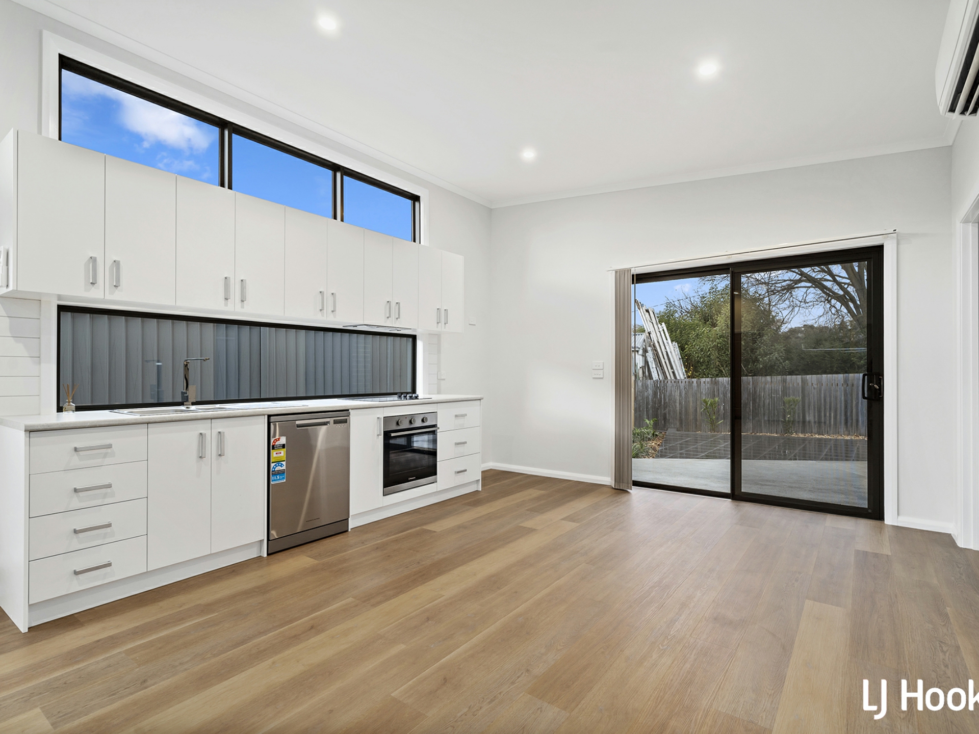 2 Halford Crescent, PAGE