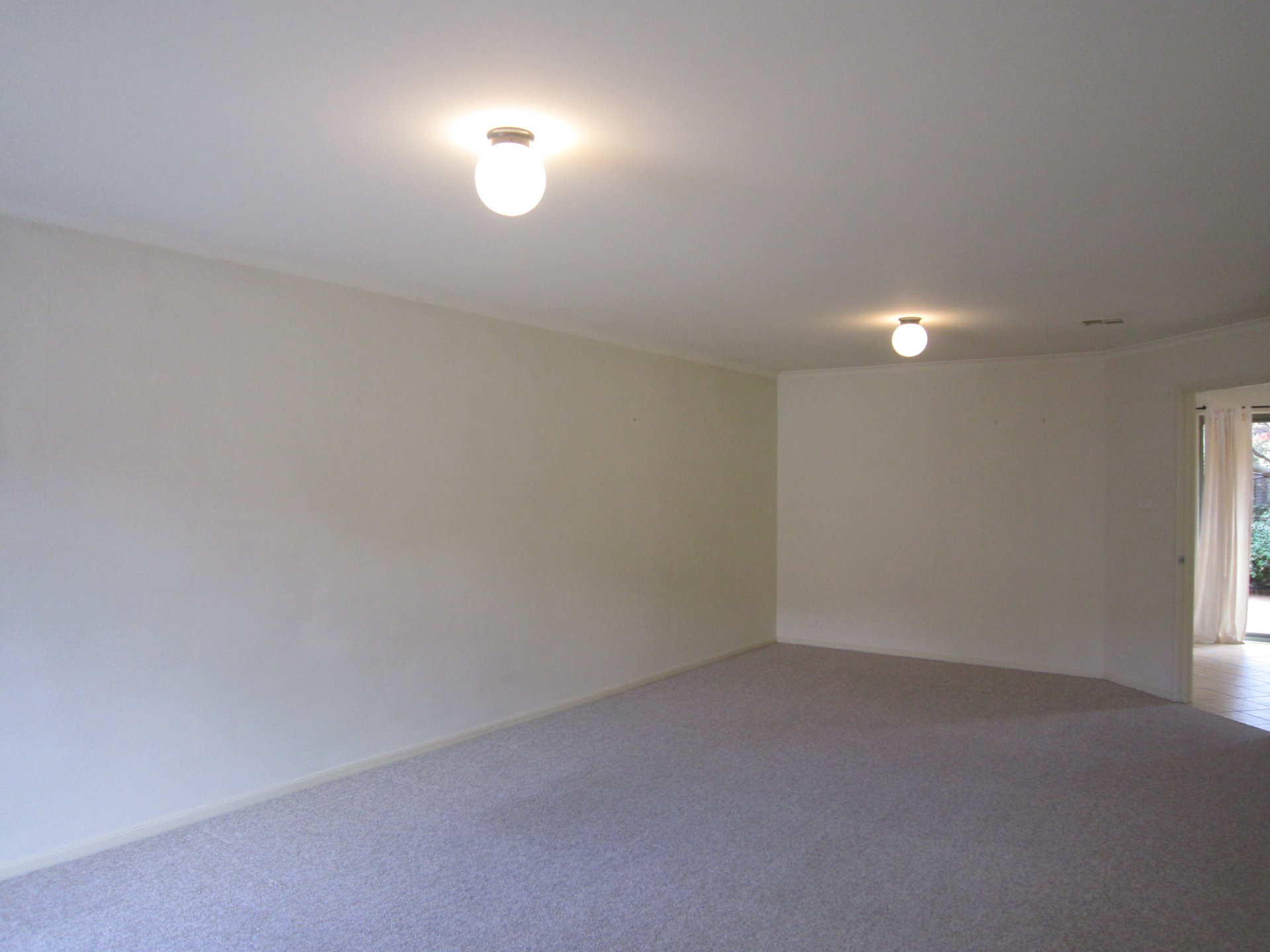 23/10 Federal Highway, WATSON