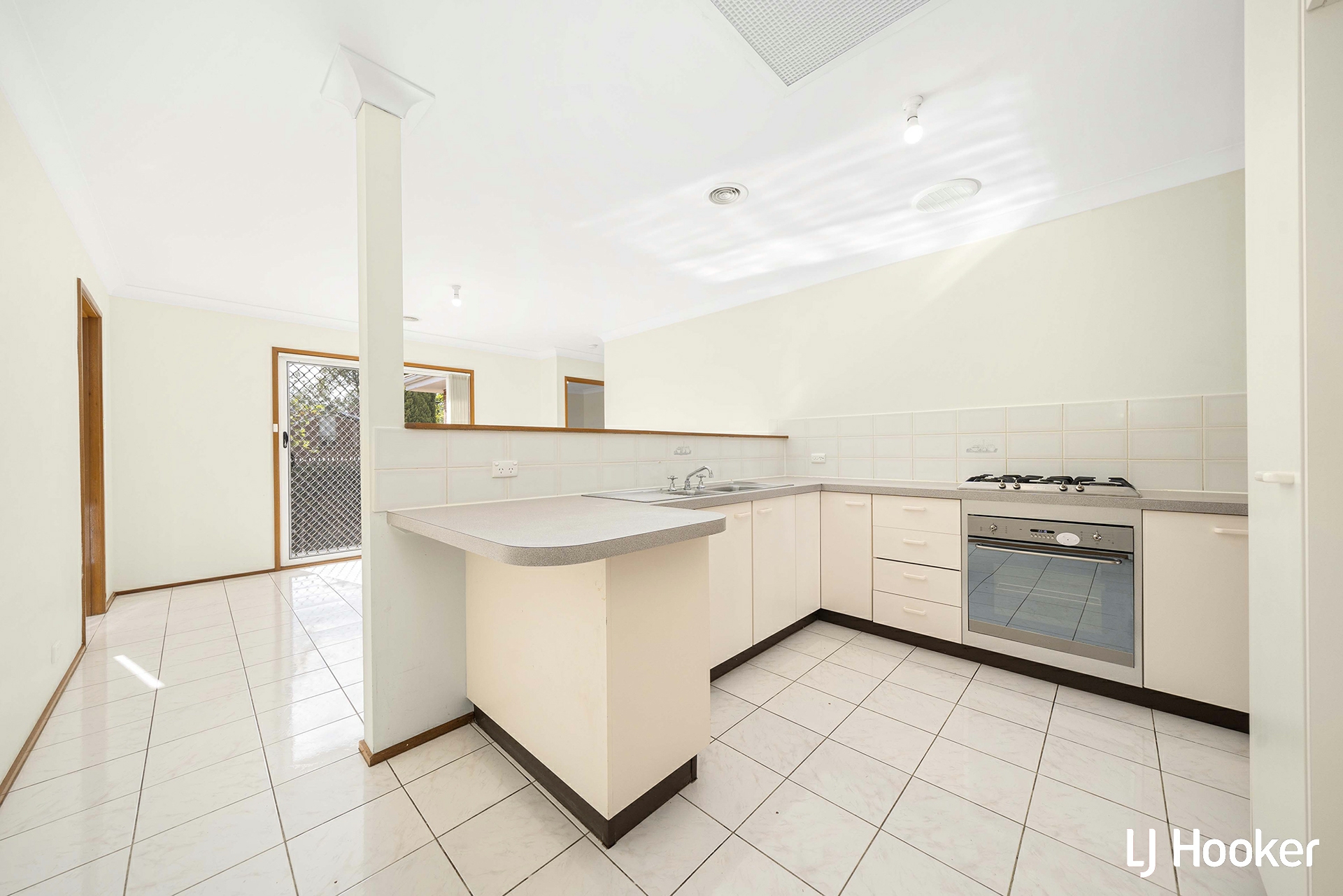 10/15 Namadgi Circuit, PALMERSTON