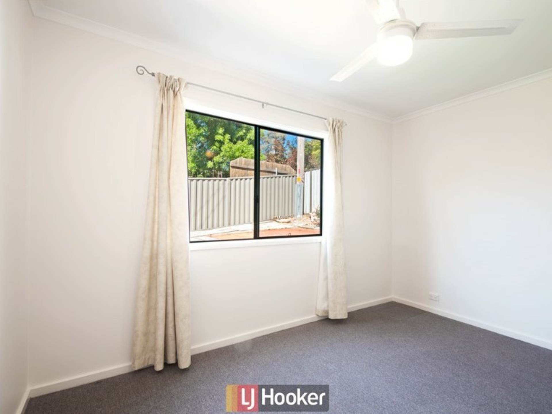 8A Cumpston Place, MACGREGOR