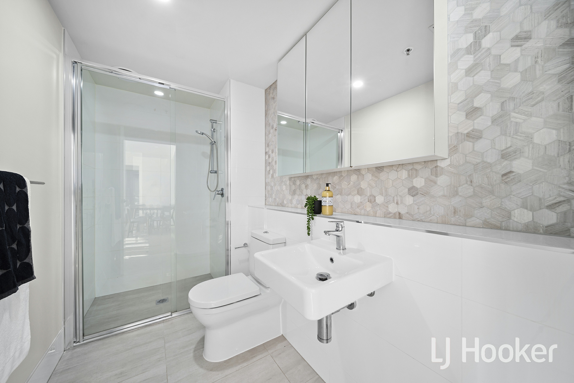 243/325 Anketell Street, GREENWAY