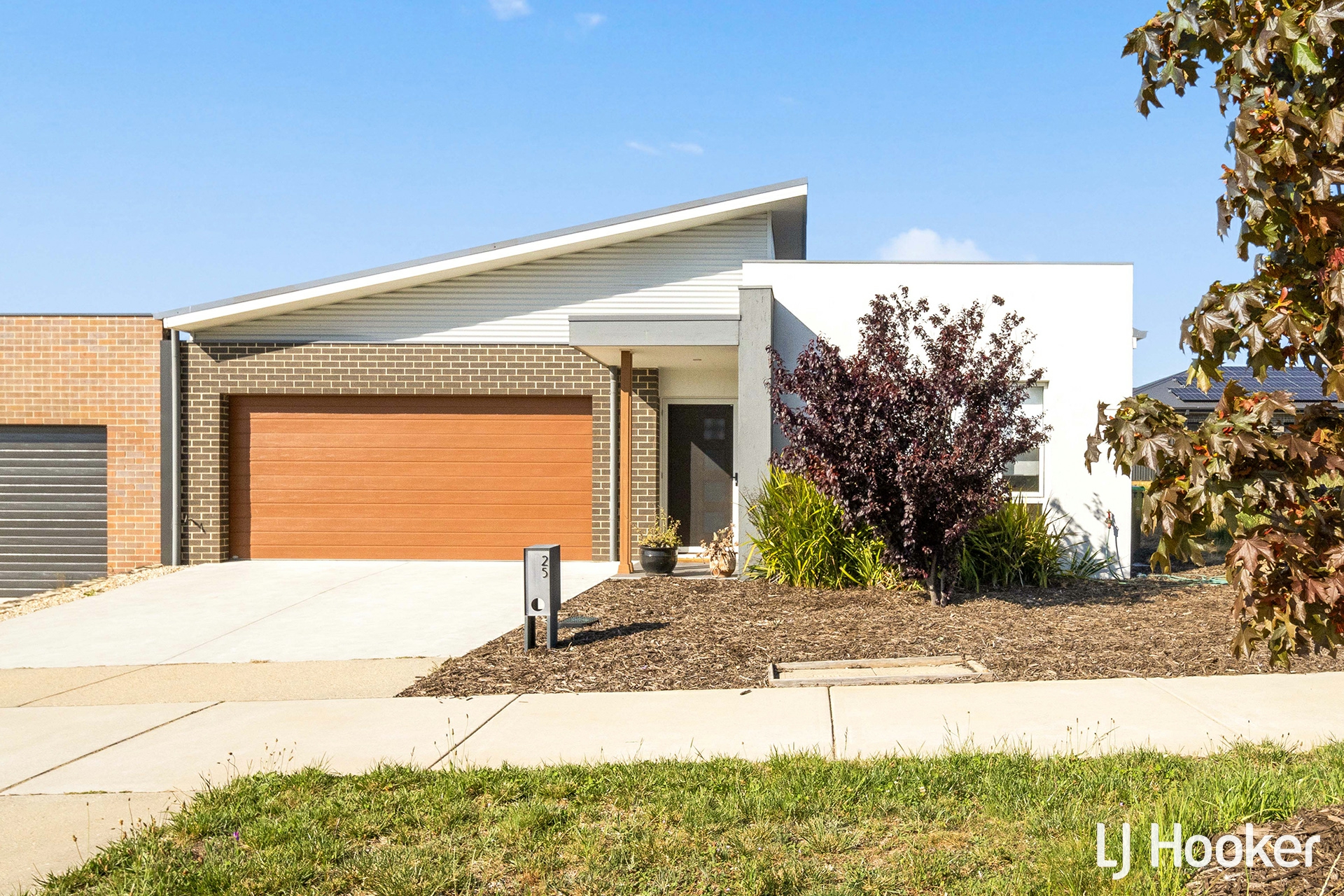 25 Marjorie Matthews Street Taylor ACT