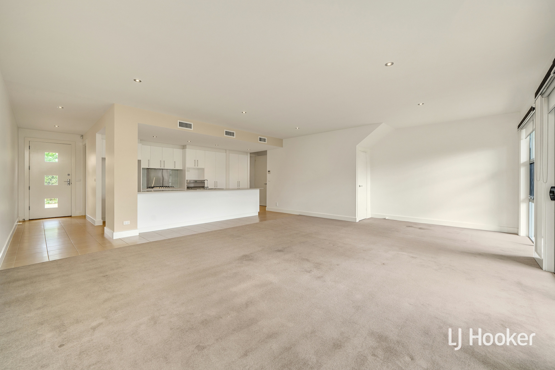 11/11 Joy Cummings Place, BELCONNEN
