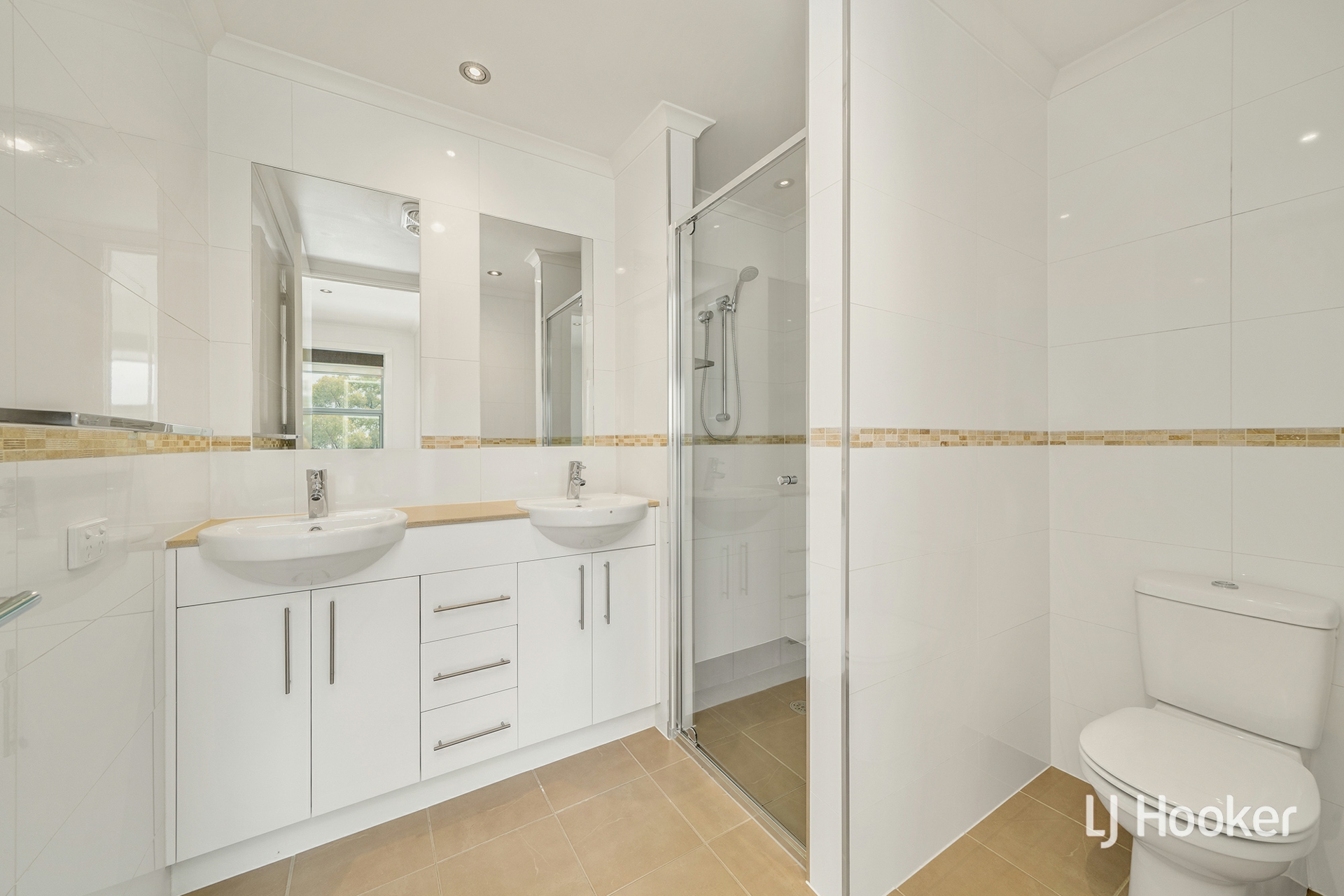 11/11 Joy Cummings Place, BELCONNEN