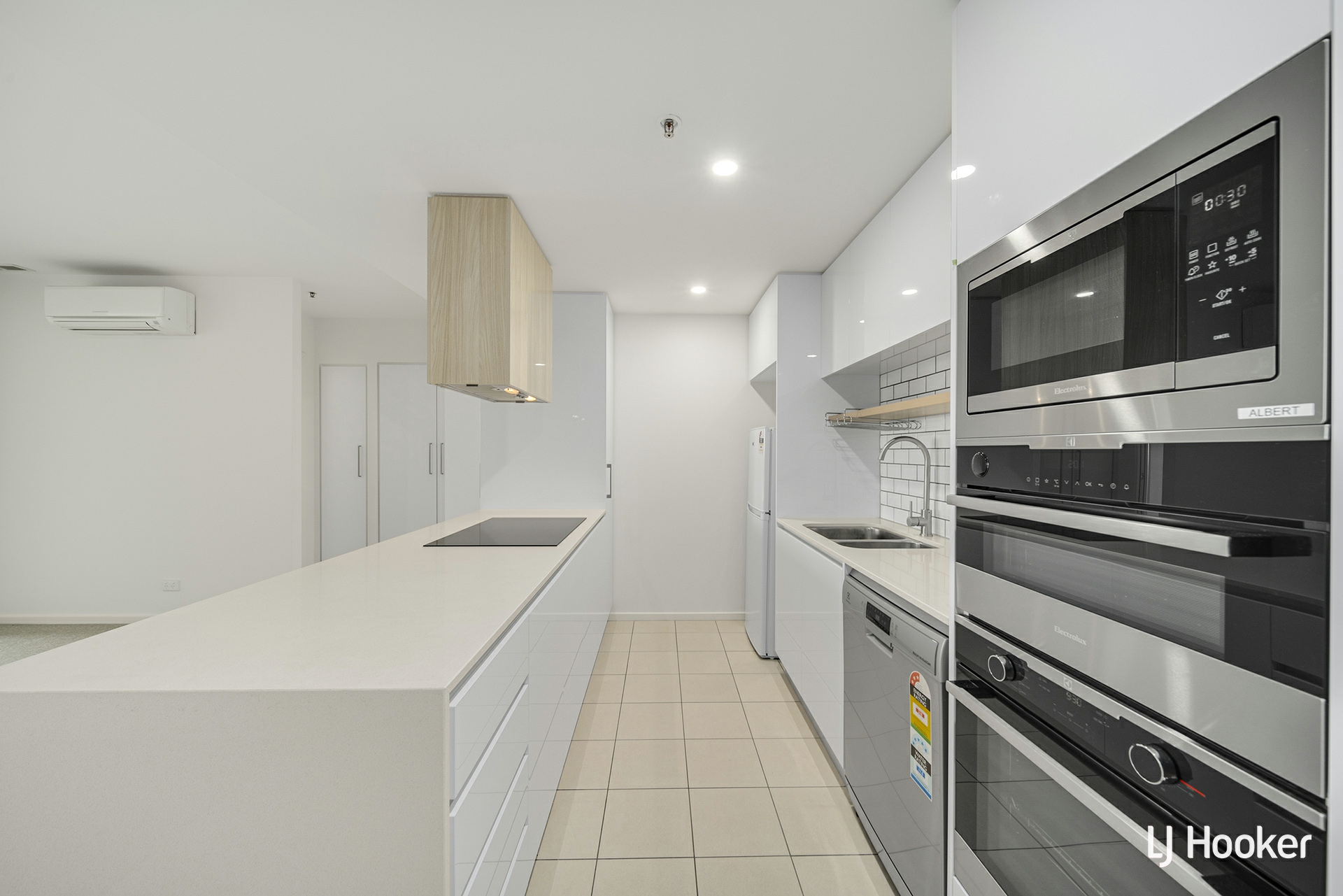 1307/120 Eastern Valley Way, BELCONNEN