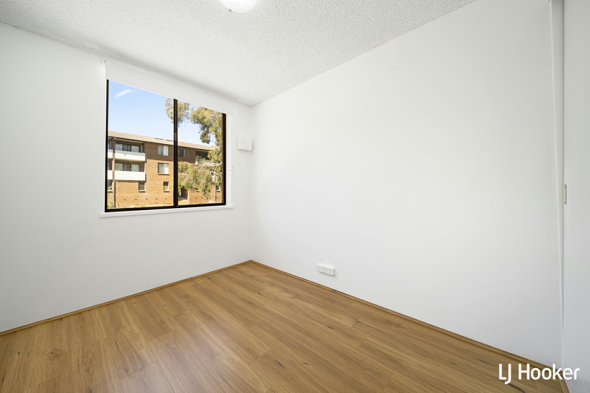 7/28 Springvale Drive, HAWKER