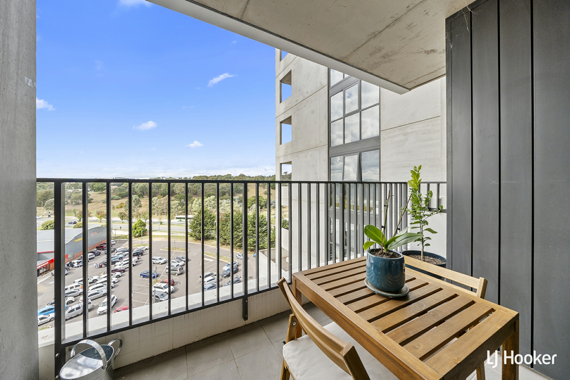 710/120 Eastern Valley Way, Belconnen