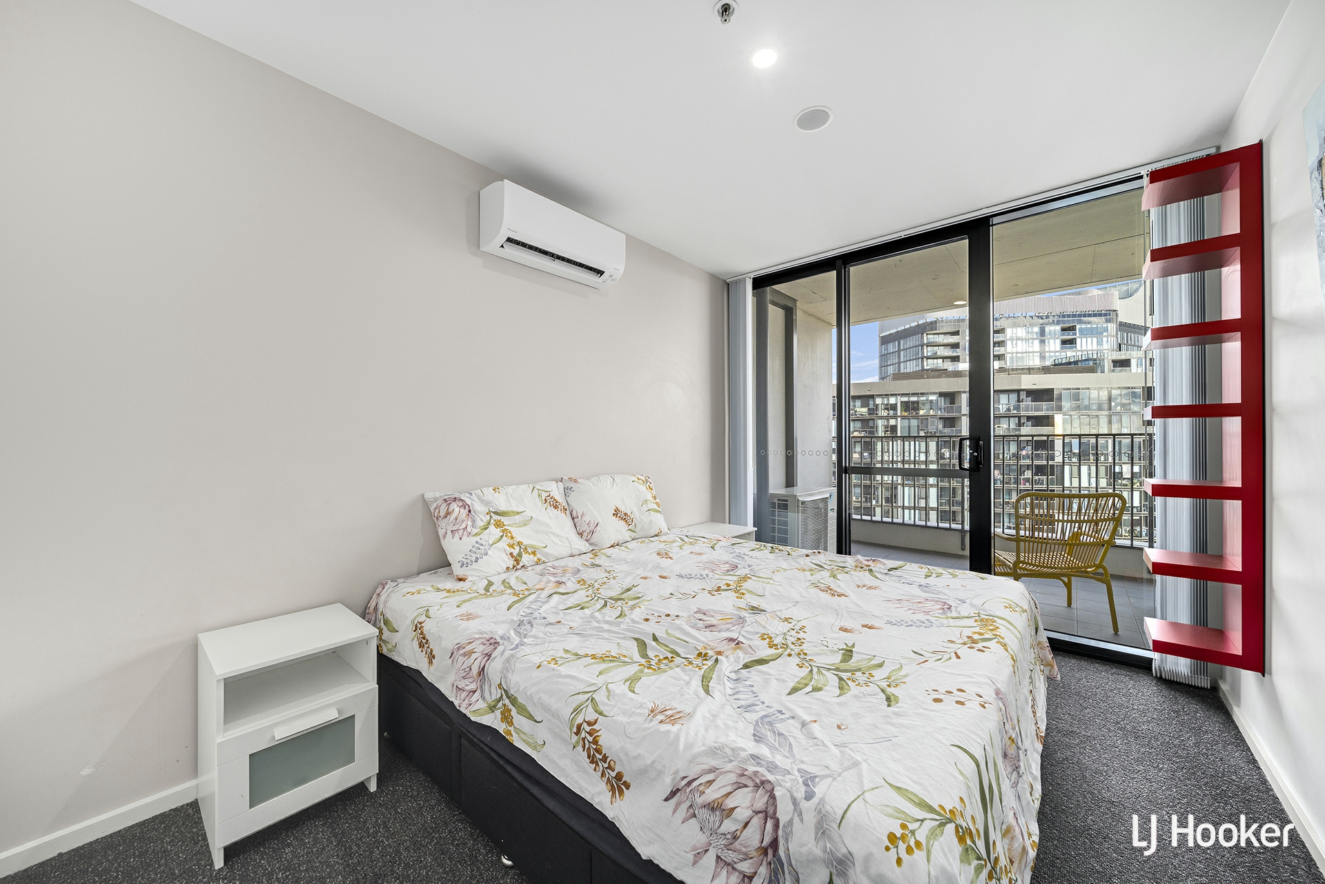 2205/120 Eastern Valley Way, BELCONNEN