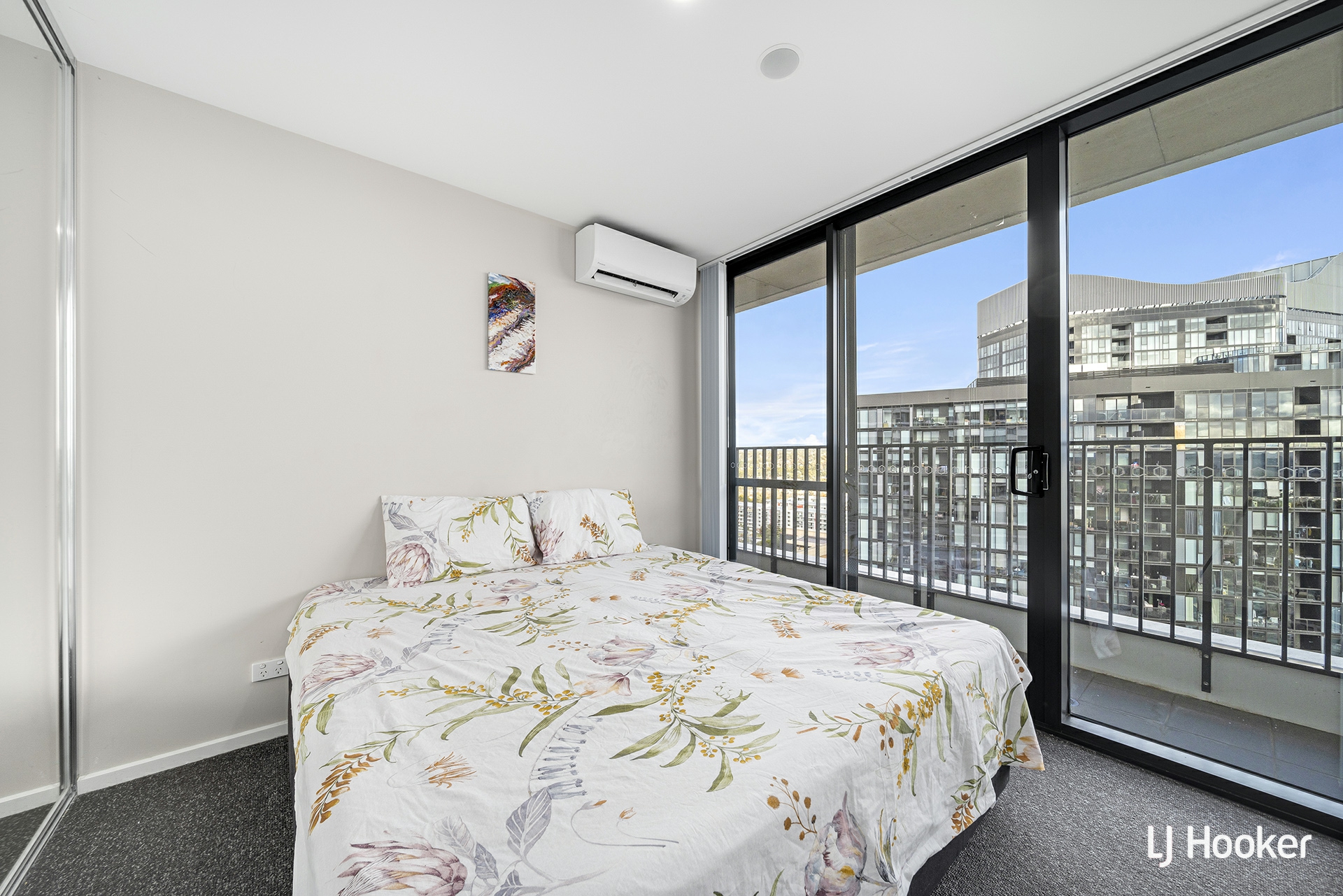 2205/120 Eastern Valley Way, BELCONNEN