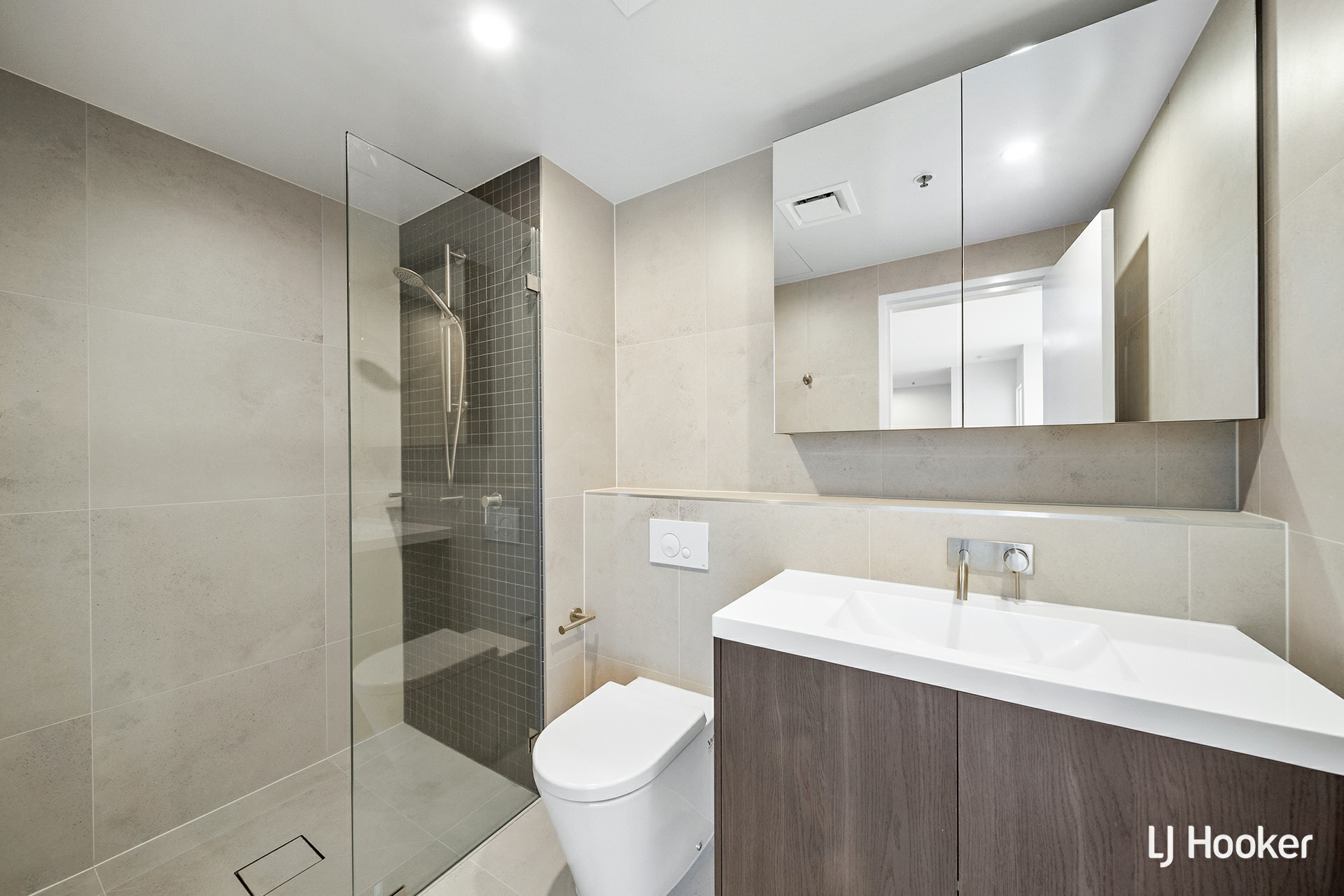 1906/1 Grazier Lane, BELCONNEN