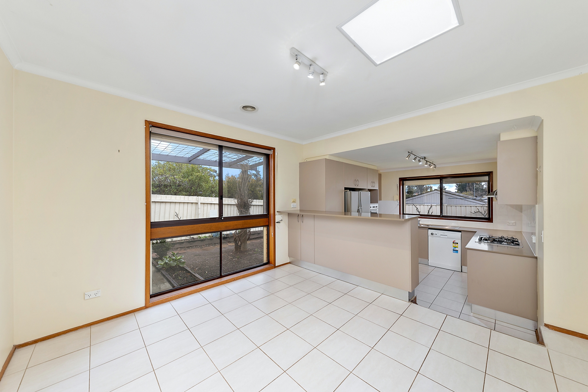 18 Le Souef Crescent, FLOREY