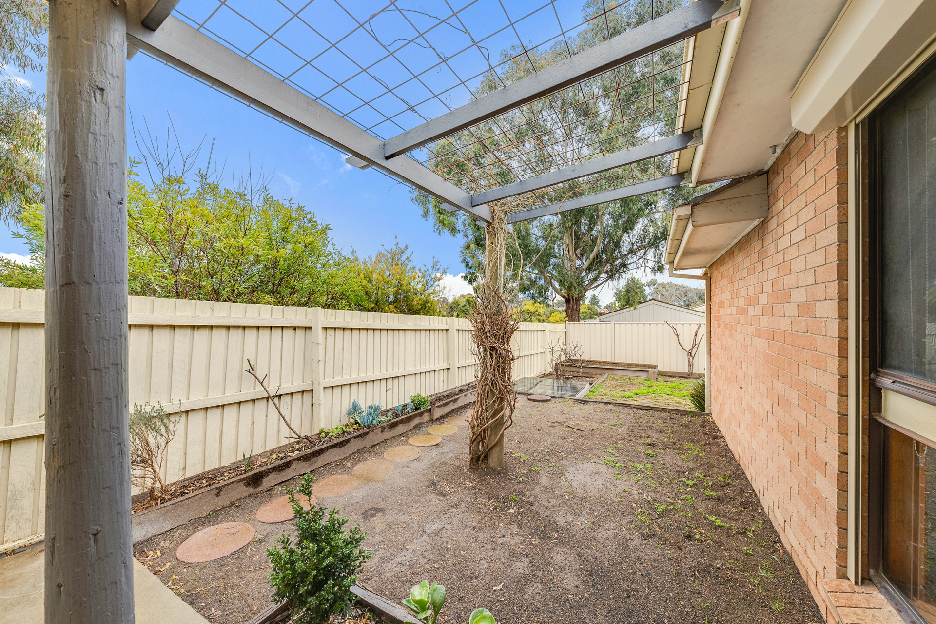 18 Le Souef Crescent, FLOREY