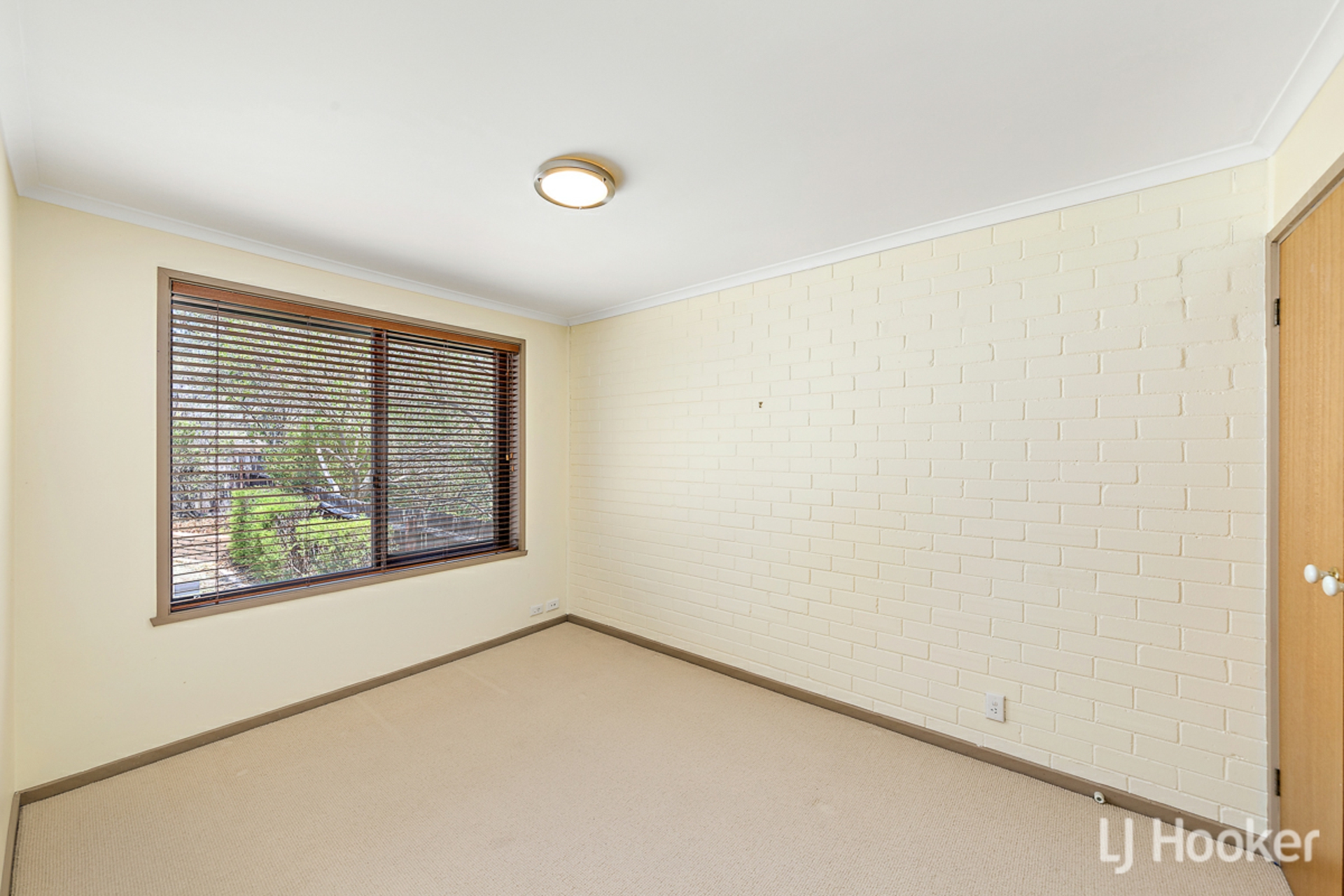 17/3 Sexton Street, COOK