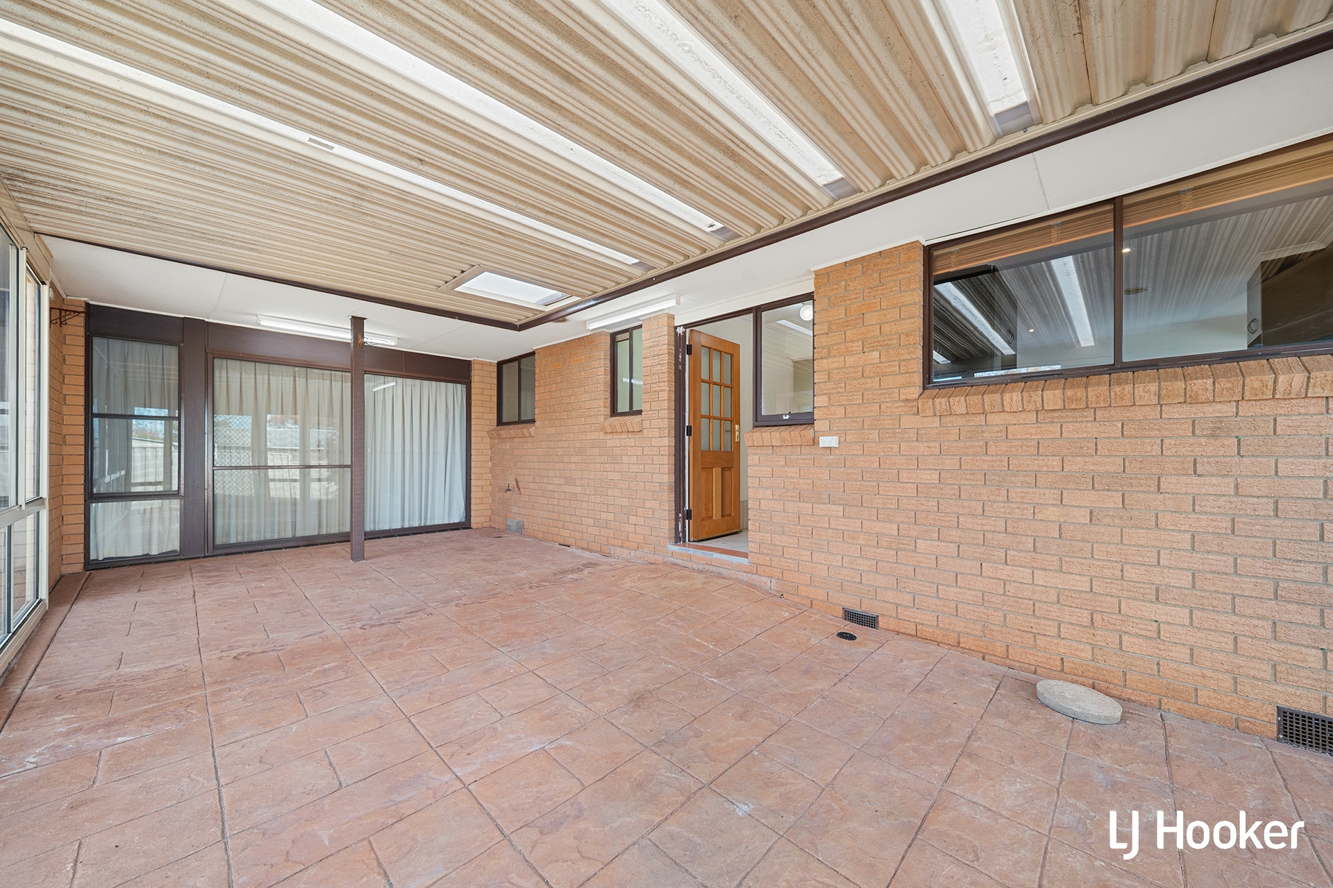 14 Centaurus Street, GIRALANG