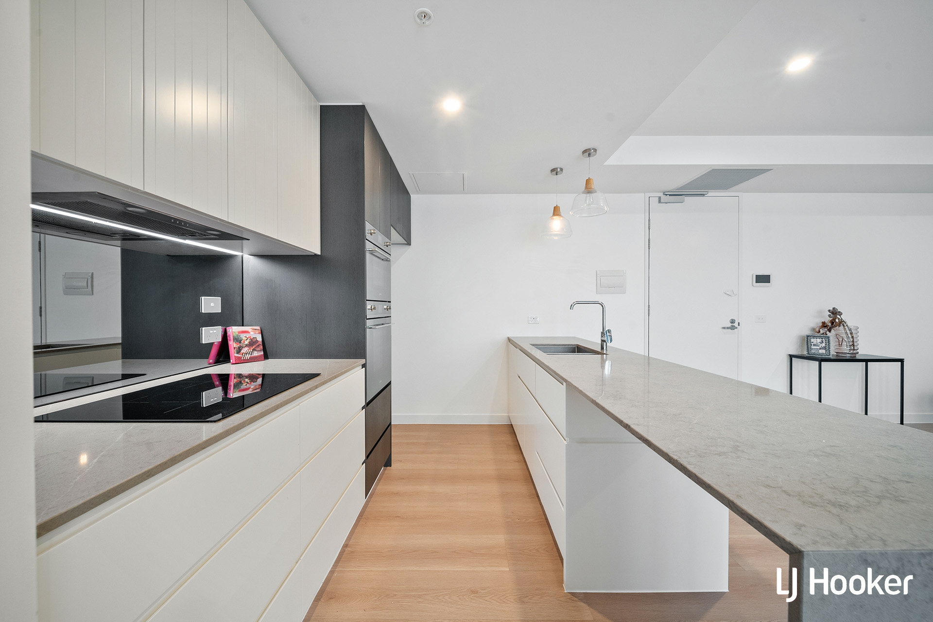 903/45 Ainslie Avenue, BRADDON
