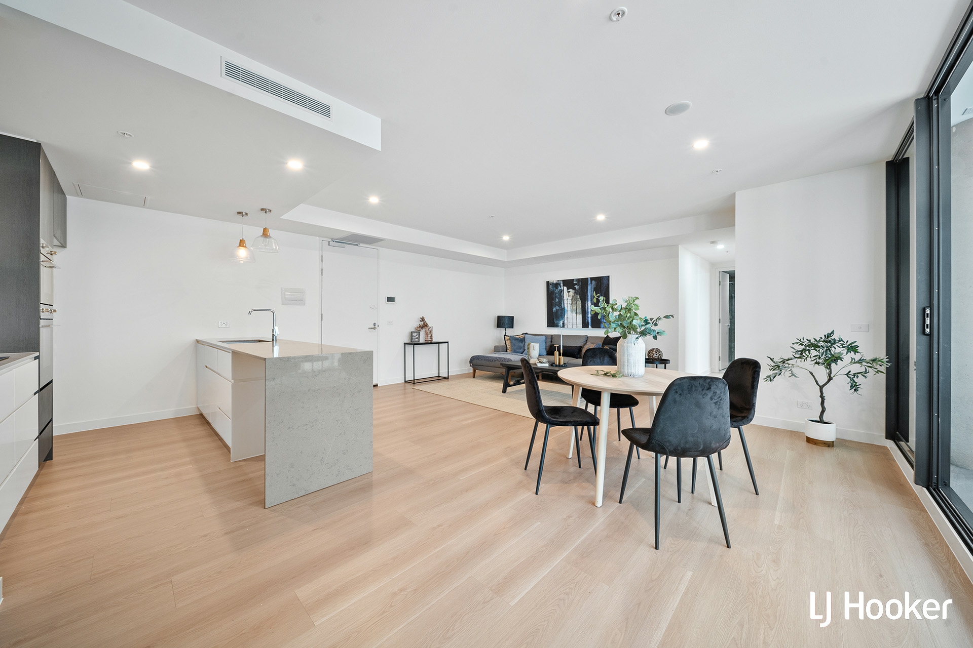 903/45 Ainslie Avenue, BRADDON
