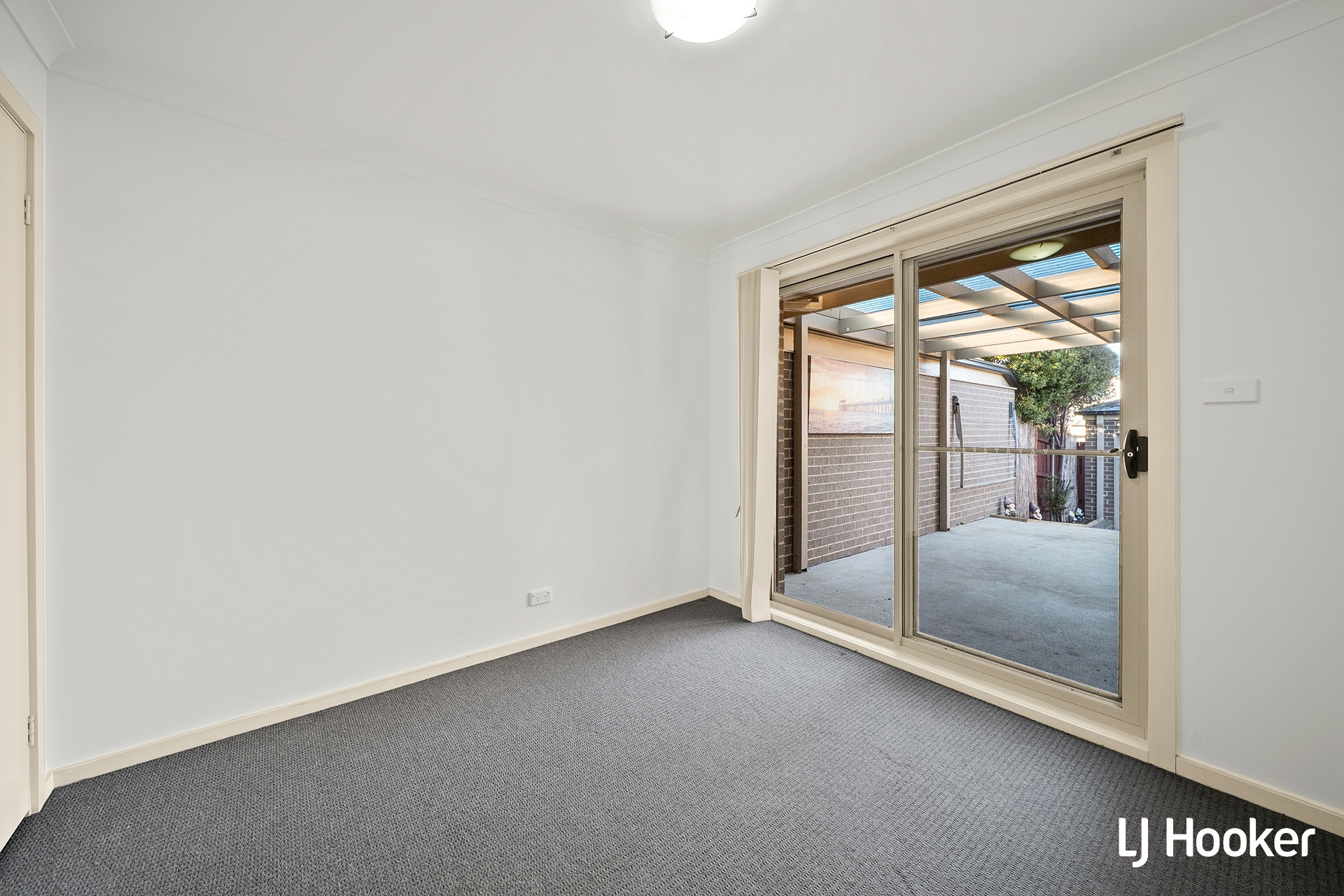 24 Salisbury Street, CASEY