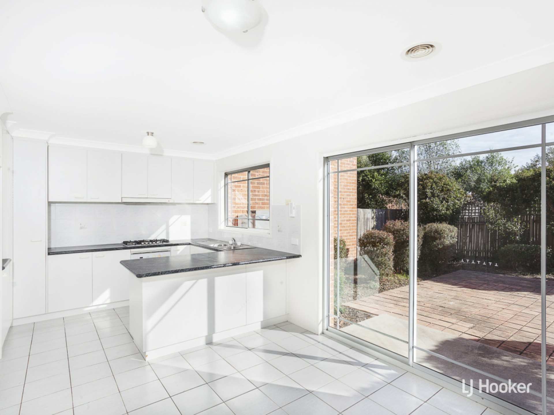 12 Lanley Square, NGUNNAWAL