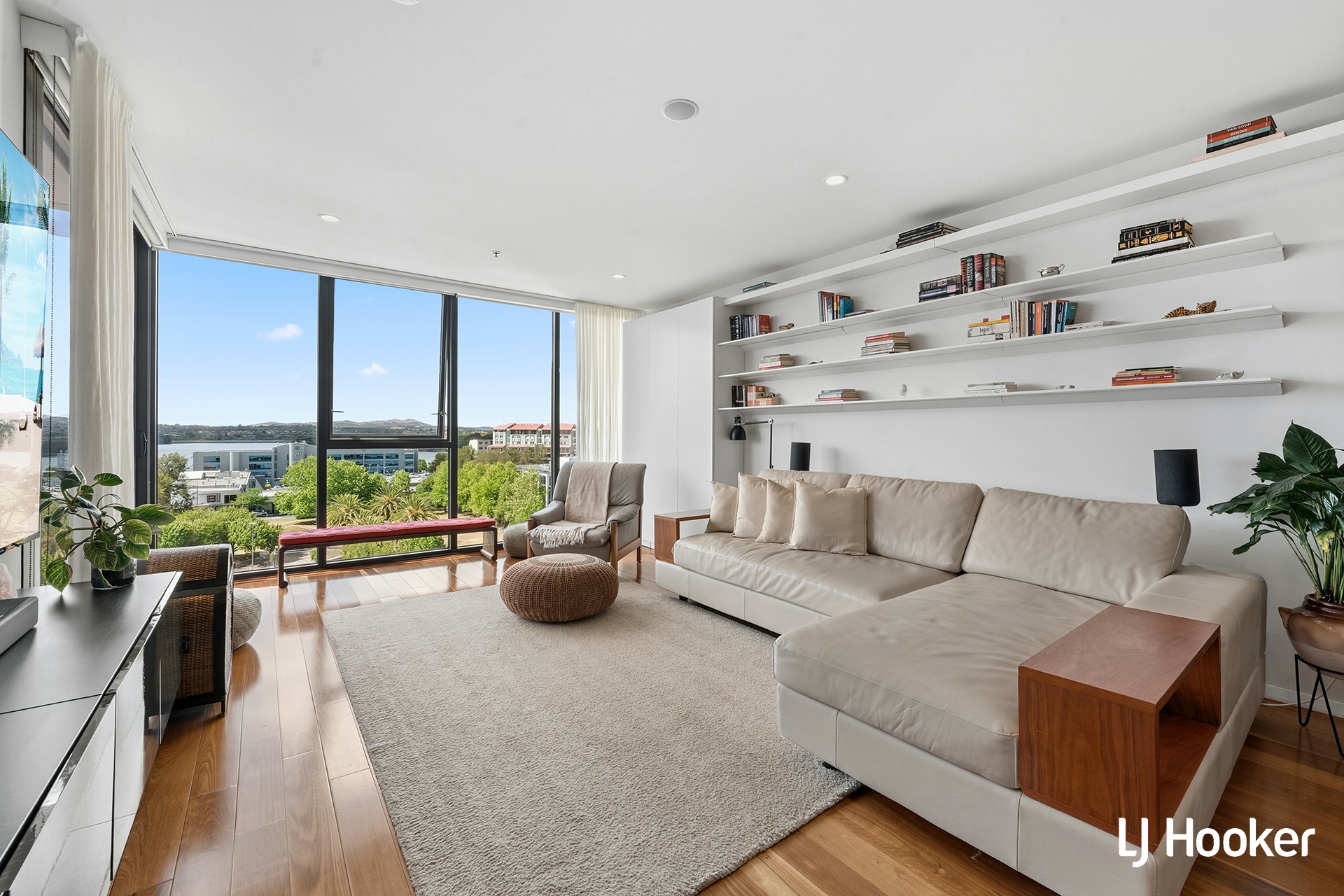 142/39 Benjamin Way Belconnen ACT