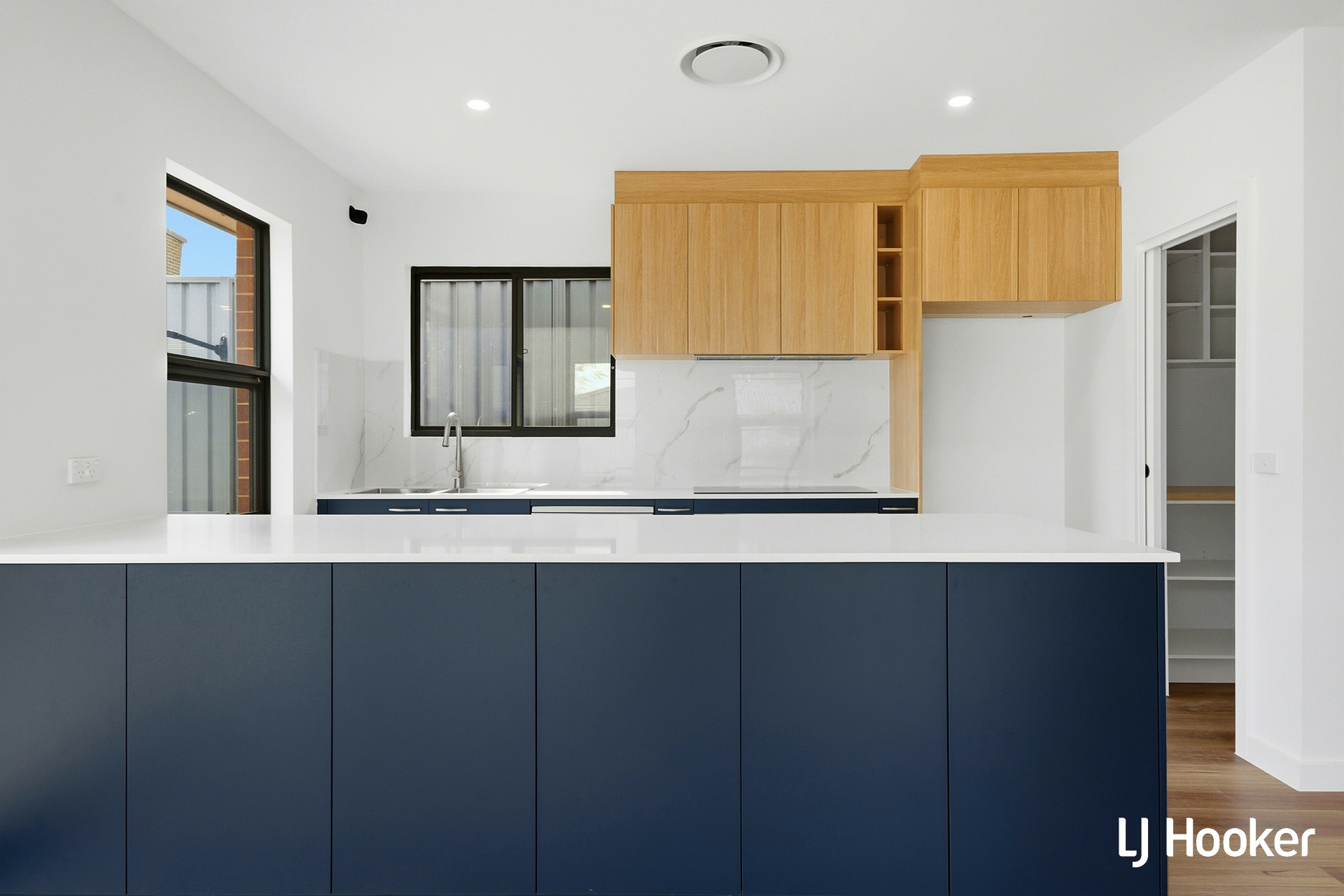 49 Negus Crescent — photo 10 of 18