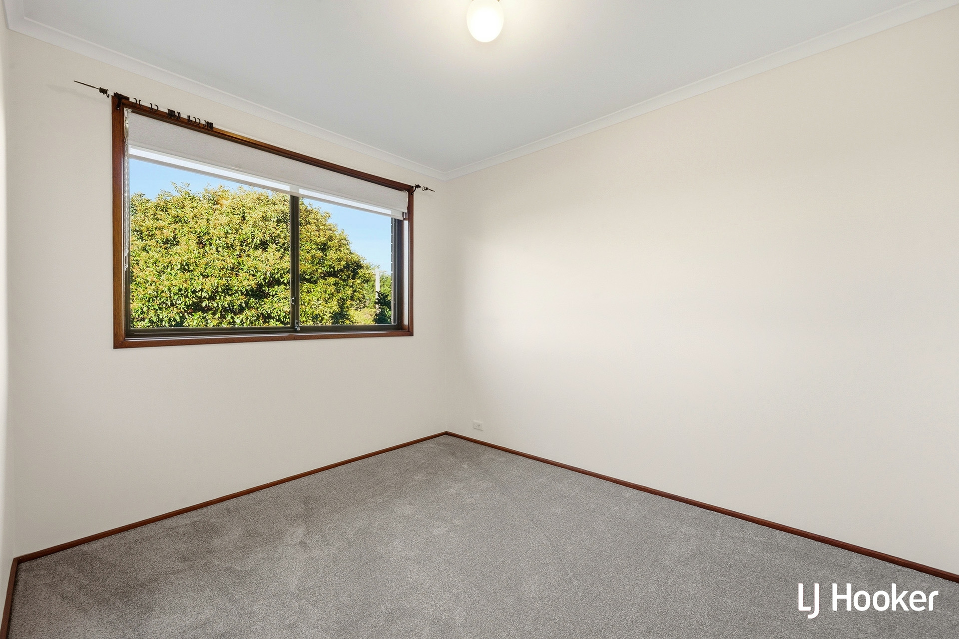 8 Rossell Place — photo 9 of 15