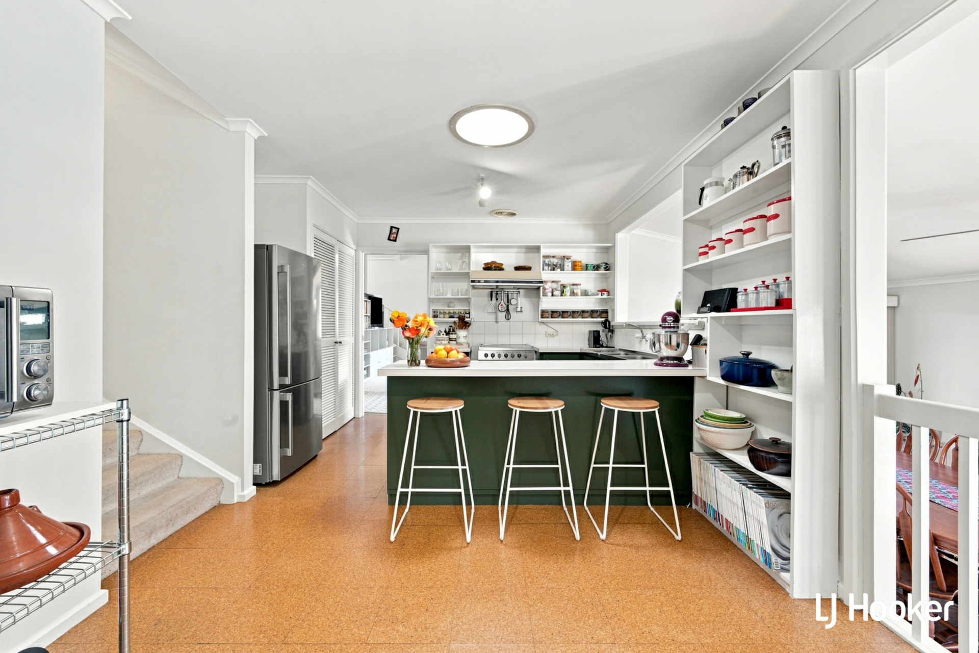 3 Broadbent Street — photo 4 of 13