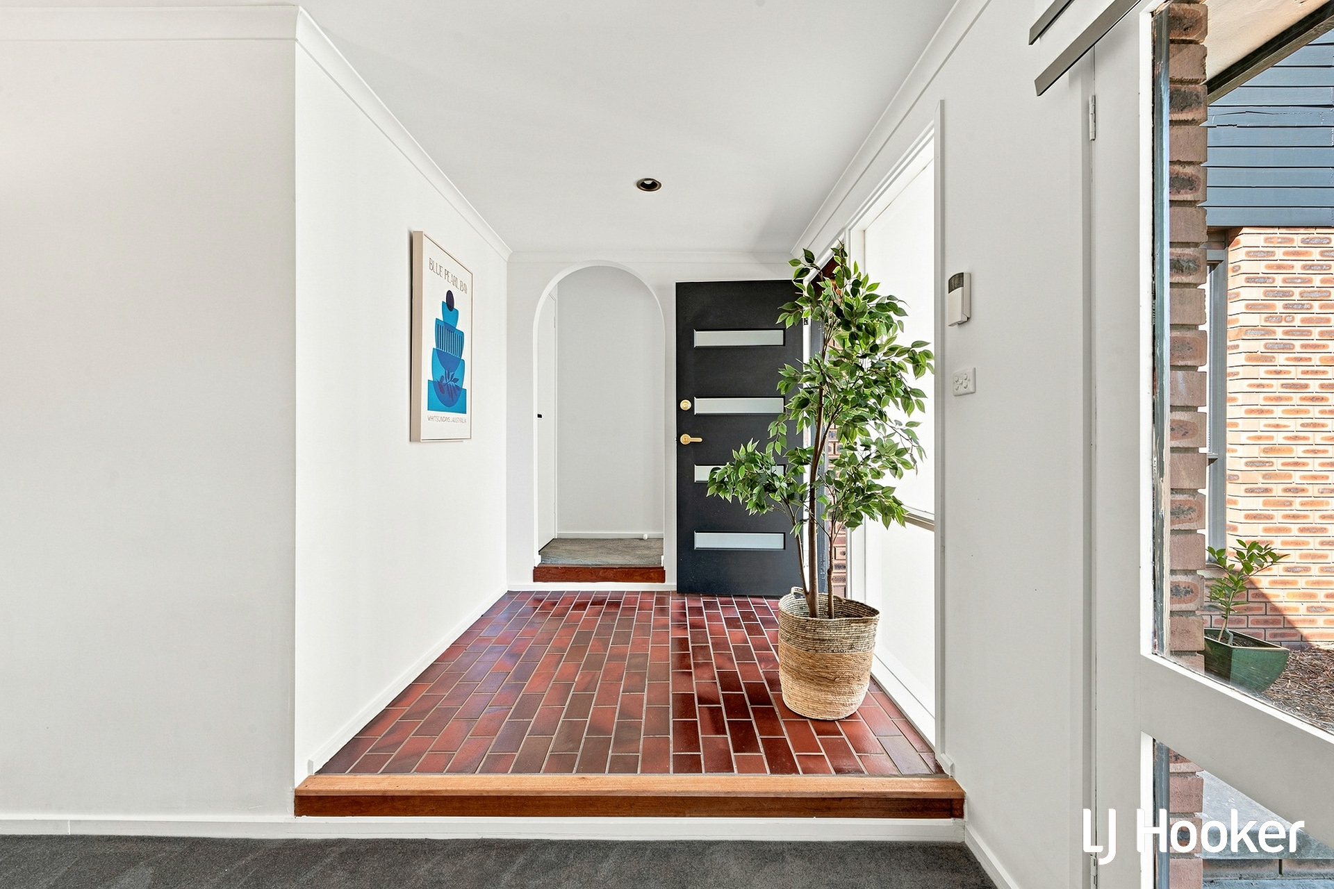 111 Dexter Street — photo 3 of 16