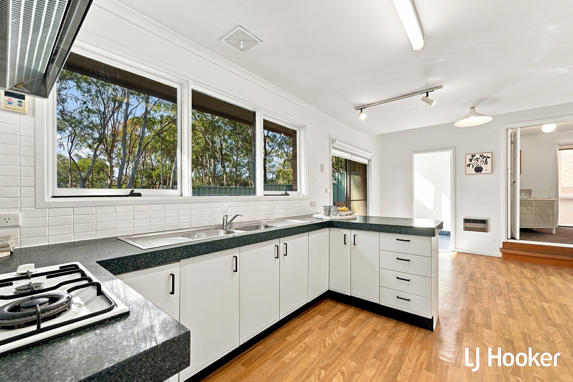 111 Dexter Street — photo 8 of 16