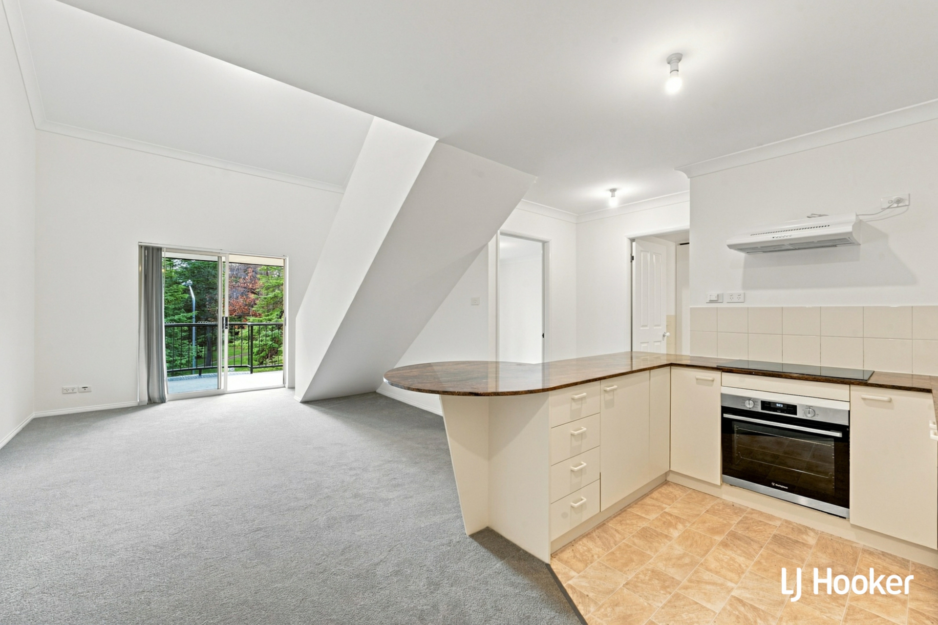 22/19-25 Fawkner Street — photo from LJ Hooker Belconnen