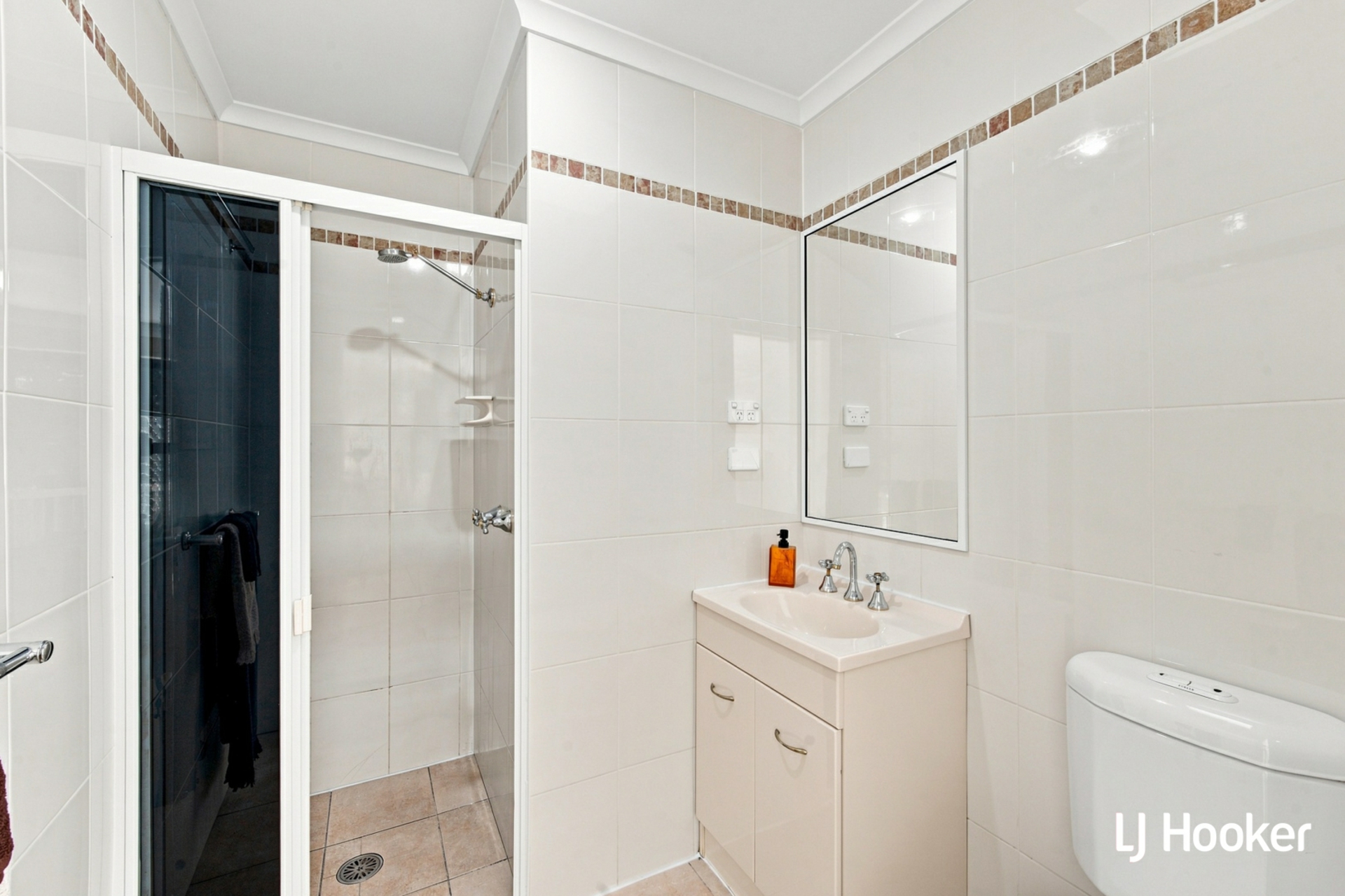 129 Hannan Crescent — photo 13 of 16