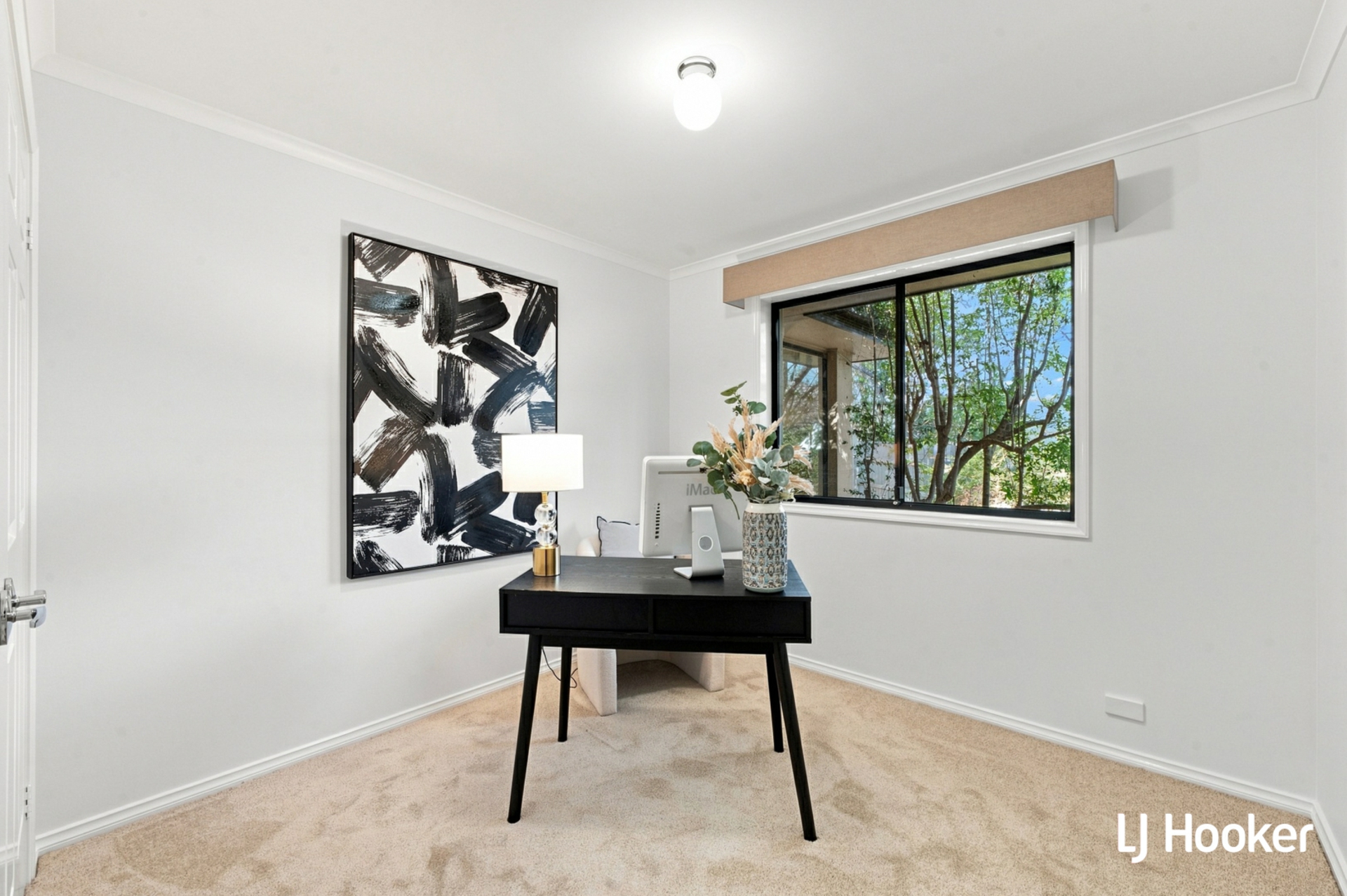 129 Hannan Crescent — photo 15 of 16