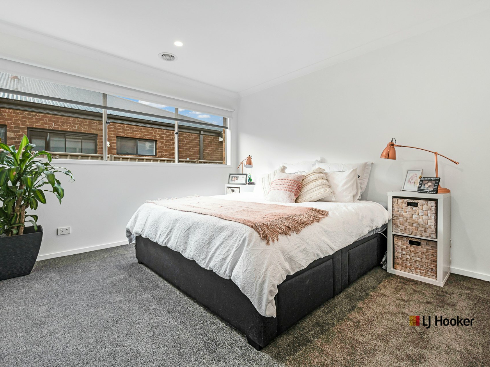 12 Magnolia Drive, ECHUCA
