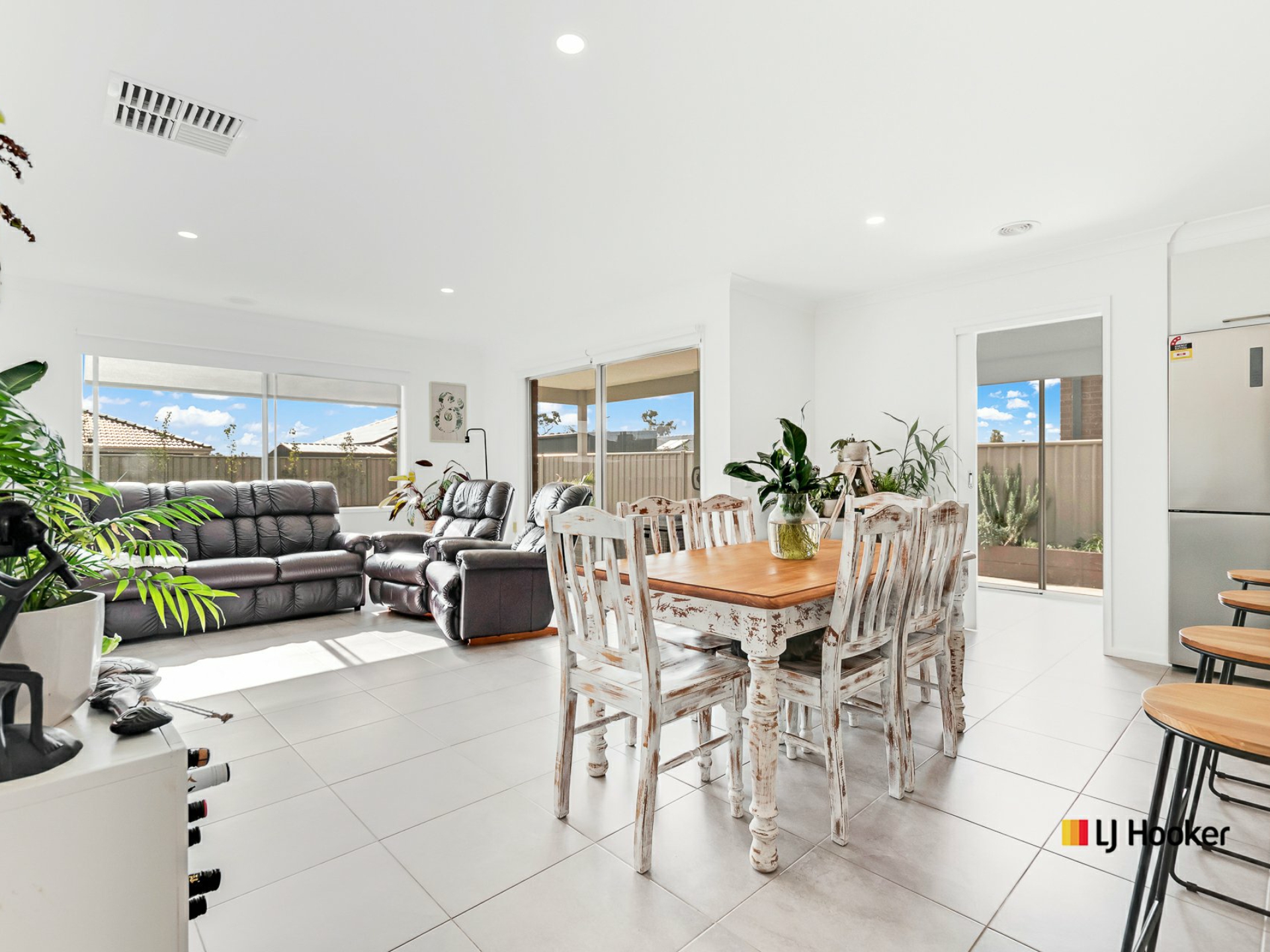 12 Magnolia Drive, ECHUCA