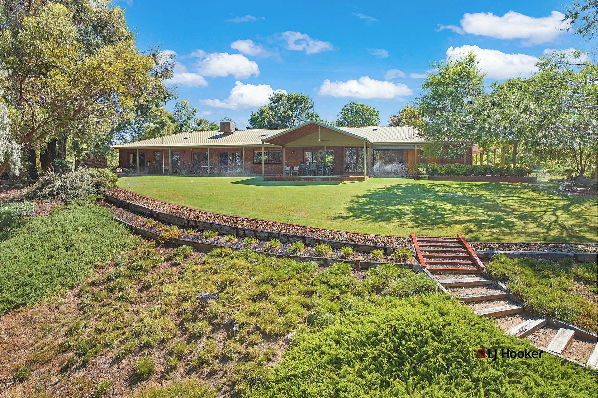 18 Clifton Street East Mathoura NSW House for Sale LJ Hooker