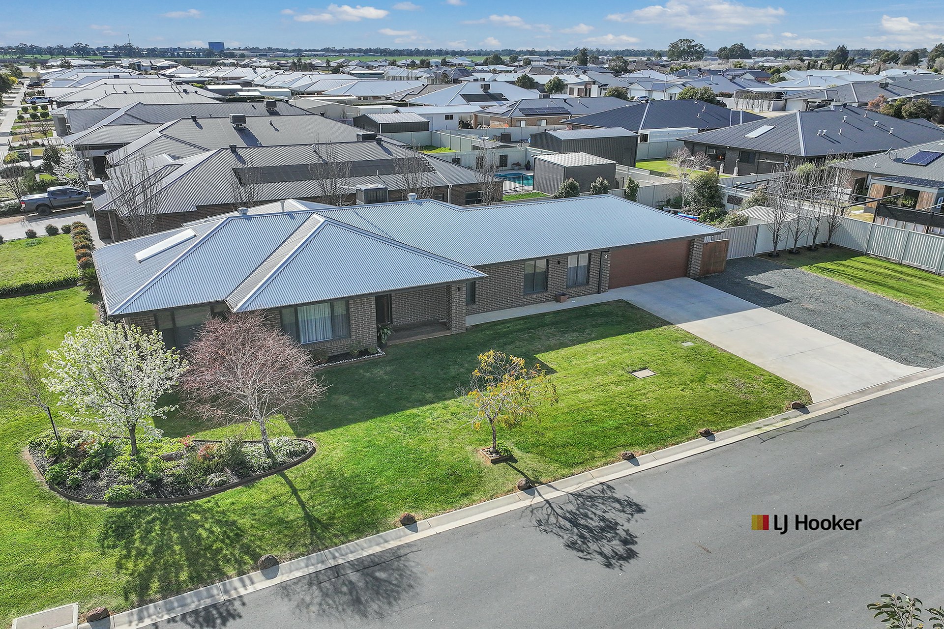 4 Cormorant Street — photo from LJ Hooker Echuca