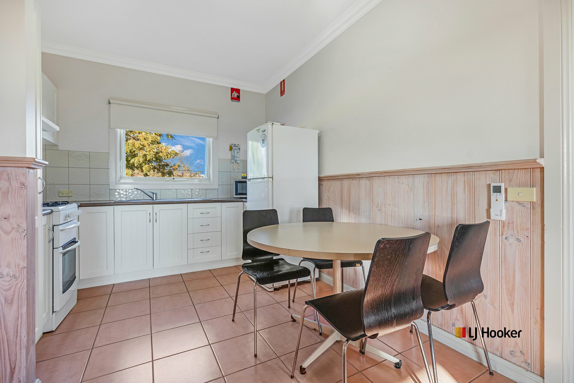Villa 28/162 Perricoota Road — photo 8 of 18