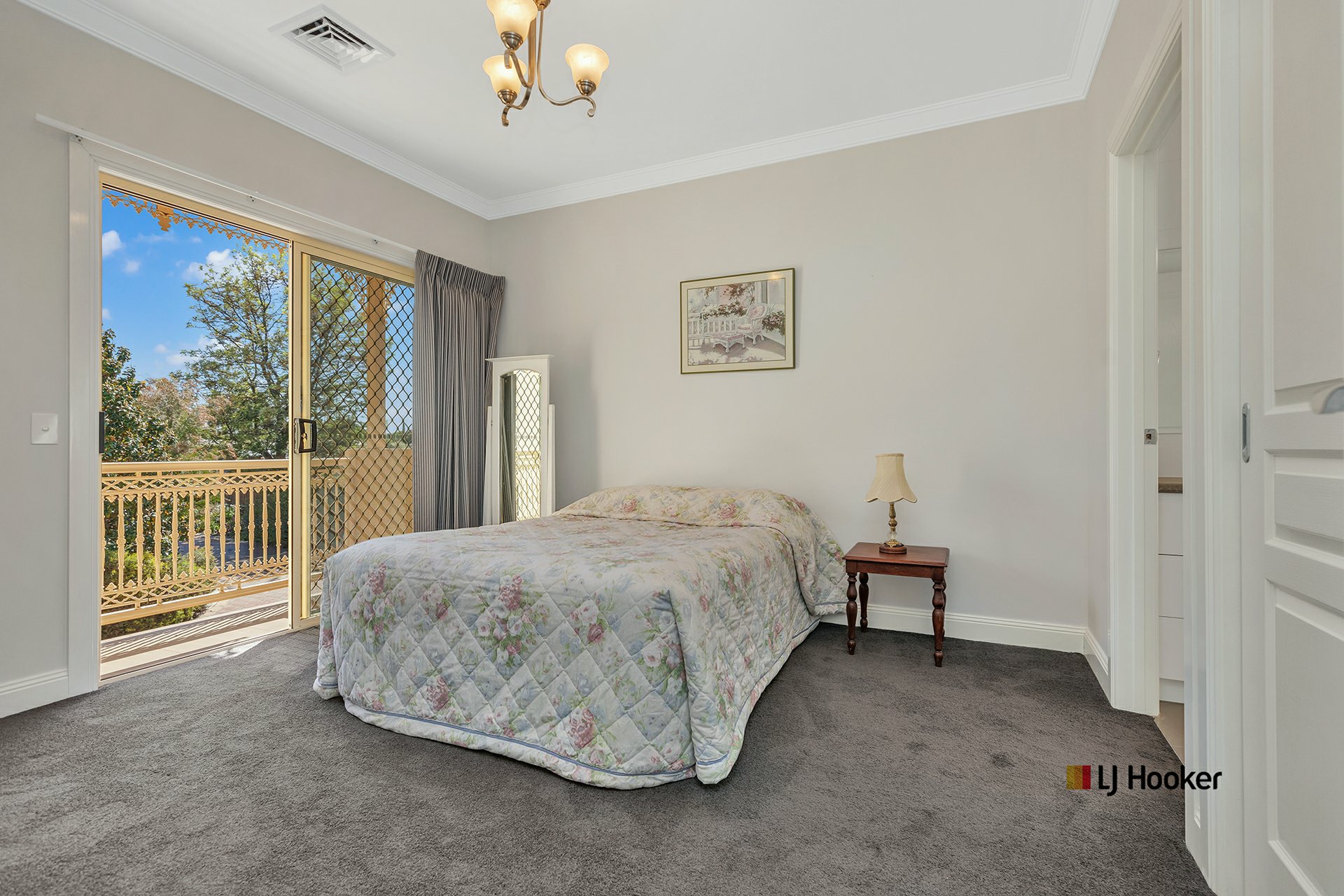2/220 Cobb Highway — photo 15 of 29