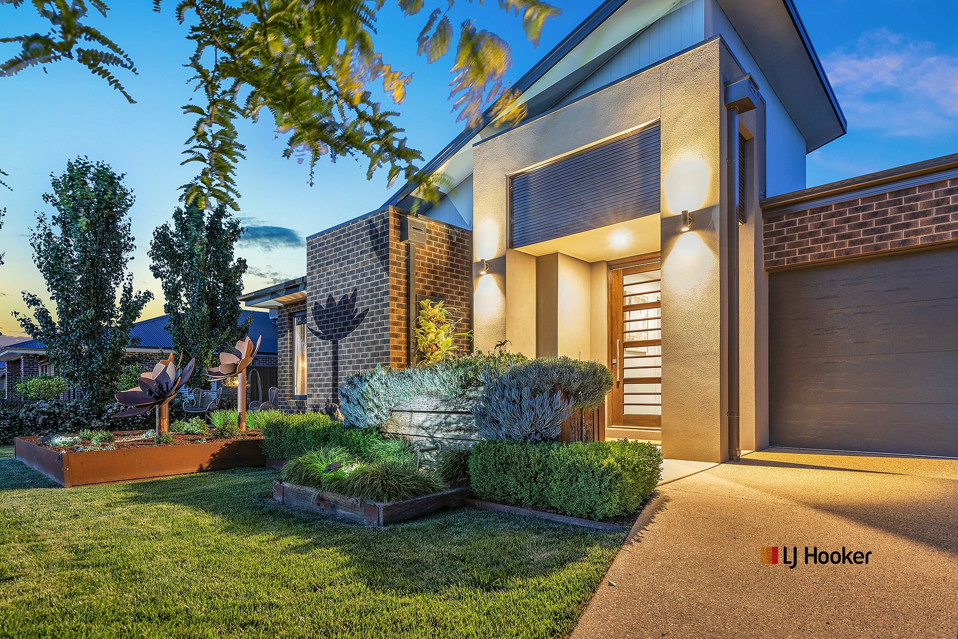 41 Bottlebrush Drive — photo 2 of 30