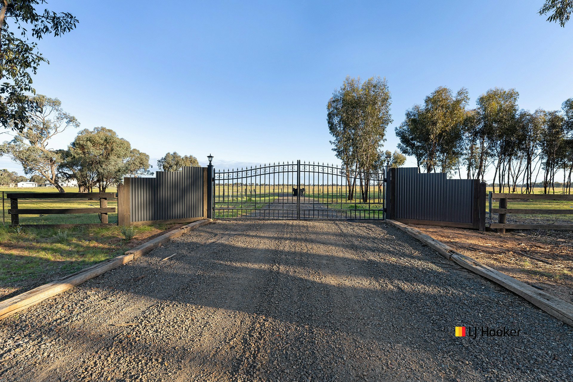 1121 Murray Valley Highway Wharparilla — photo 3 of 30