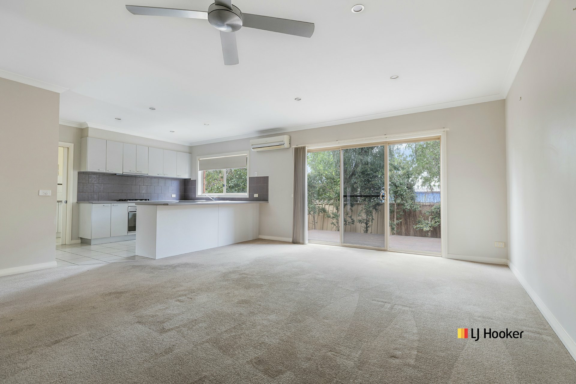 3/142-144 Bowen Street — photo 6 of 18