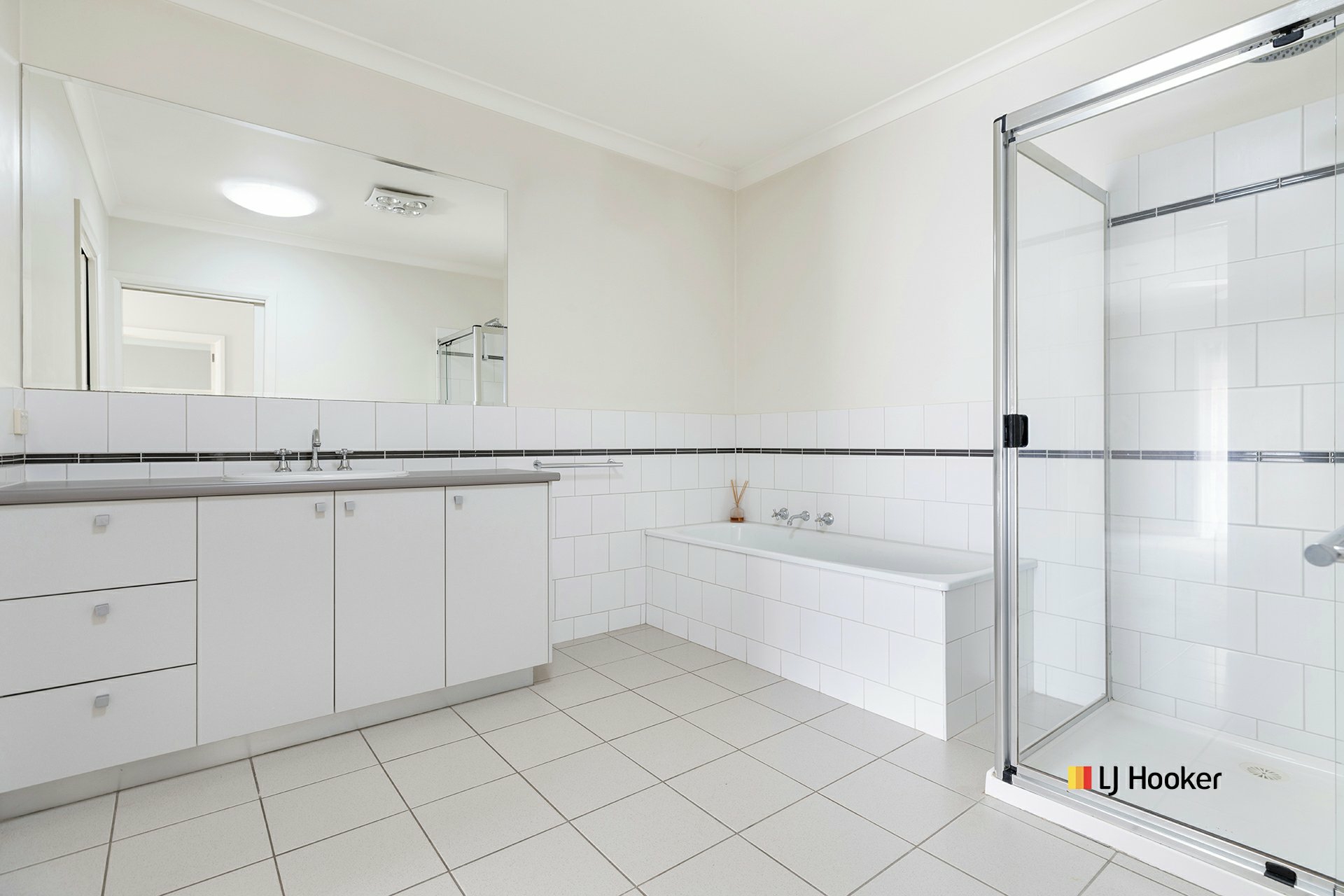 3/142-144 Bowen Street — photo 8 of 18